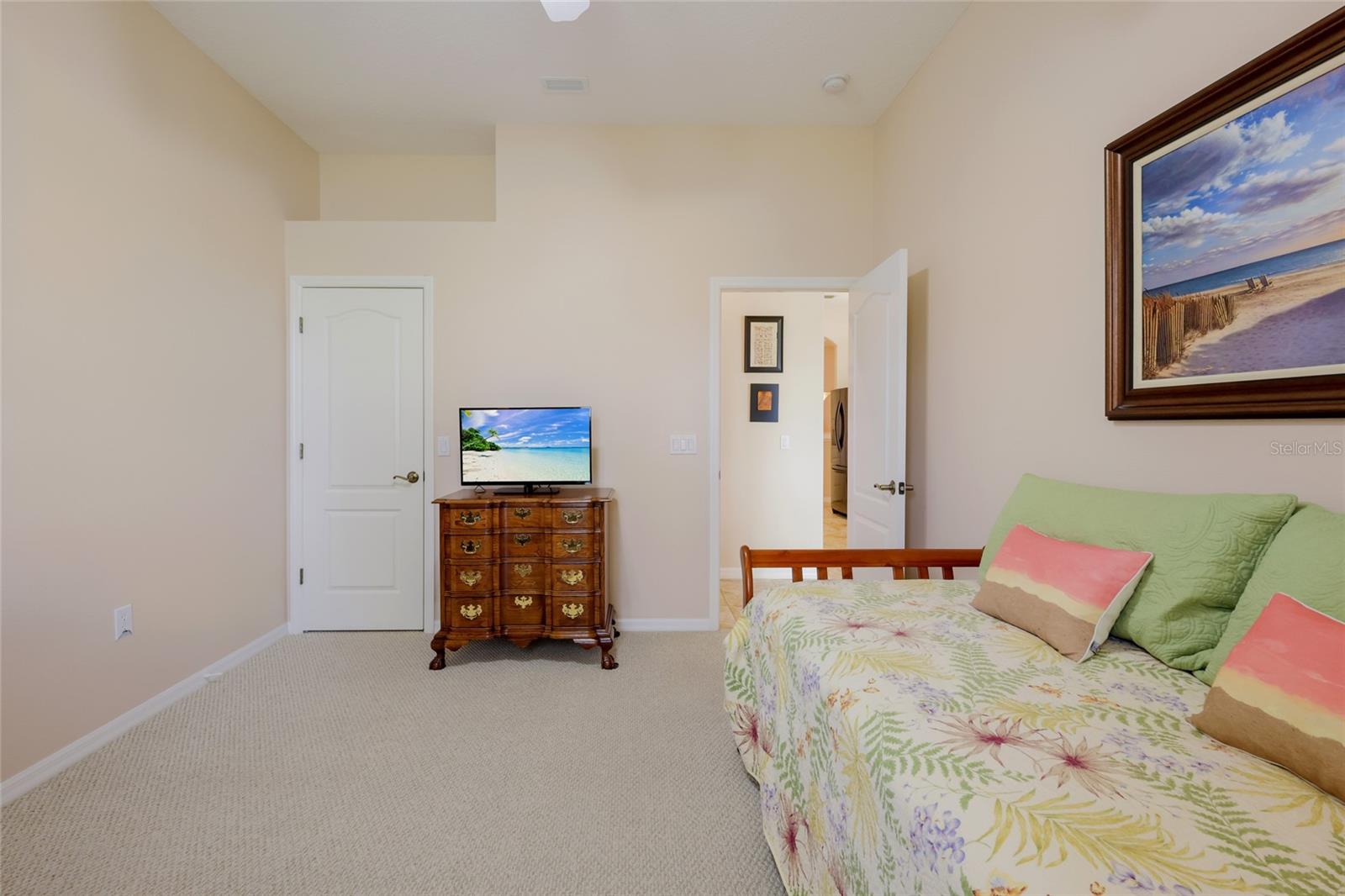 248 DAHLIA CT — photo 28