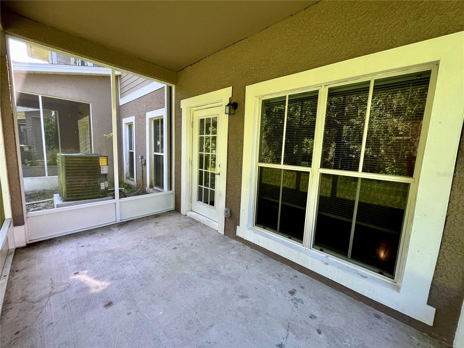 8202 DOWNPATRICK CT — photo 31