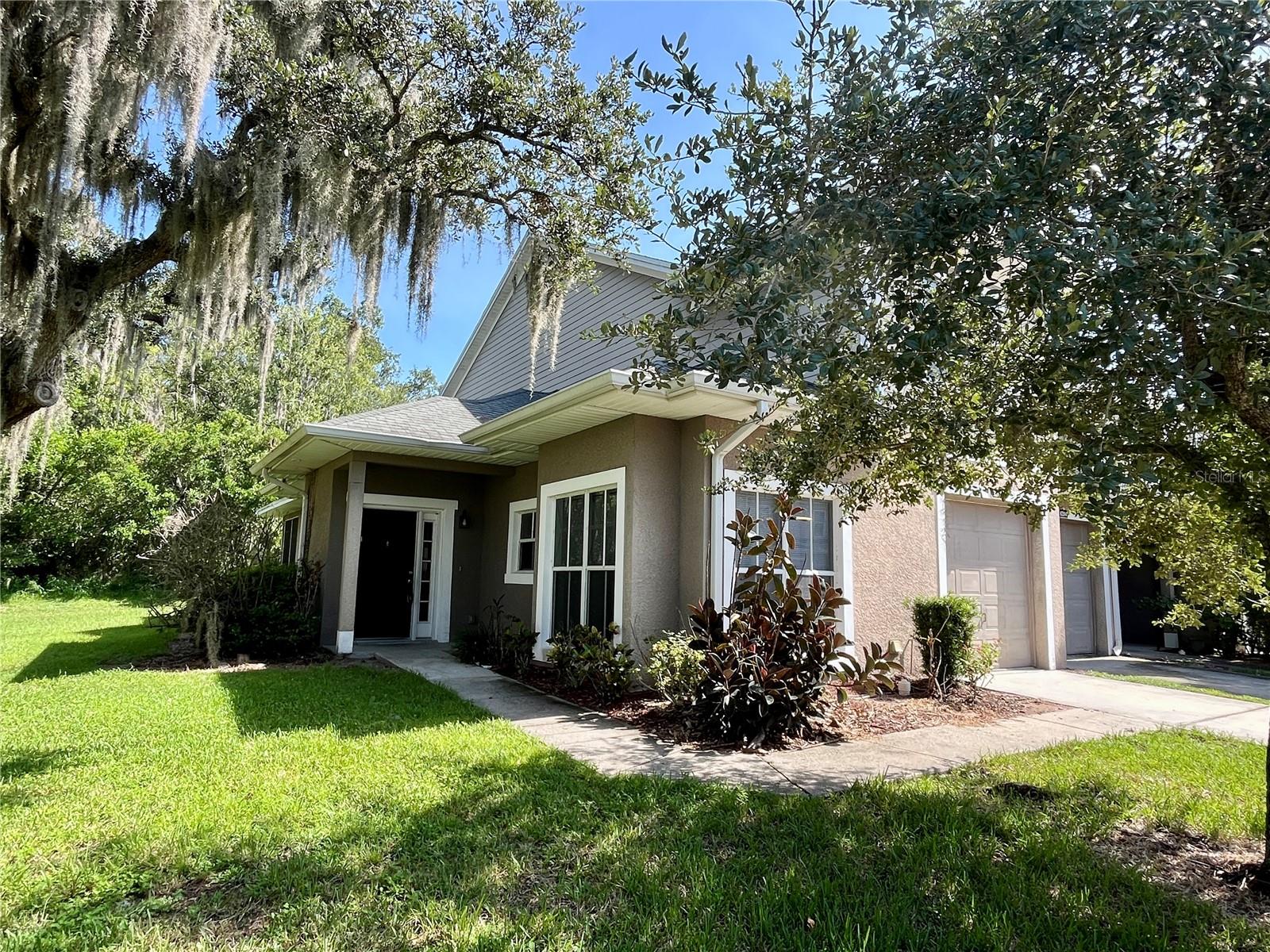 8202 DOWNPATRICK CT — photo 2