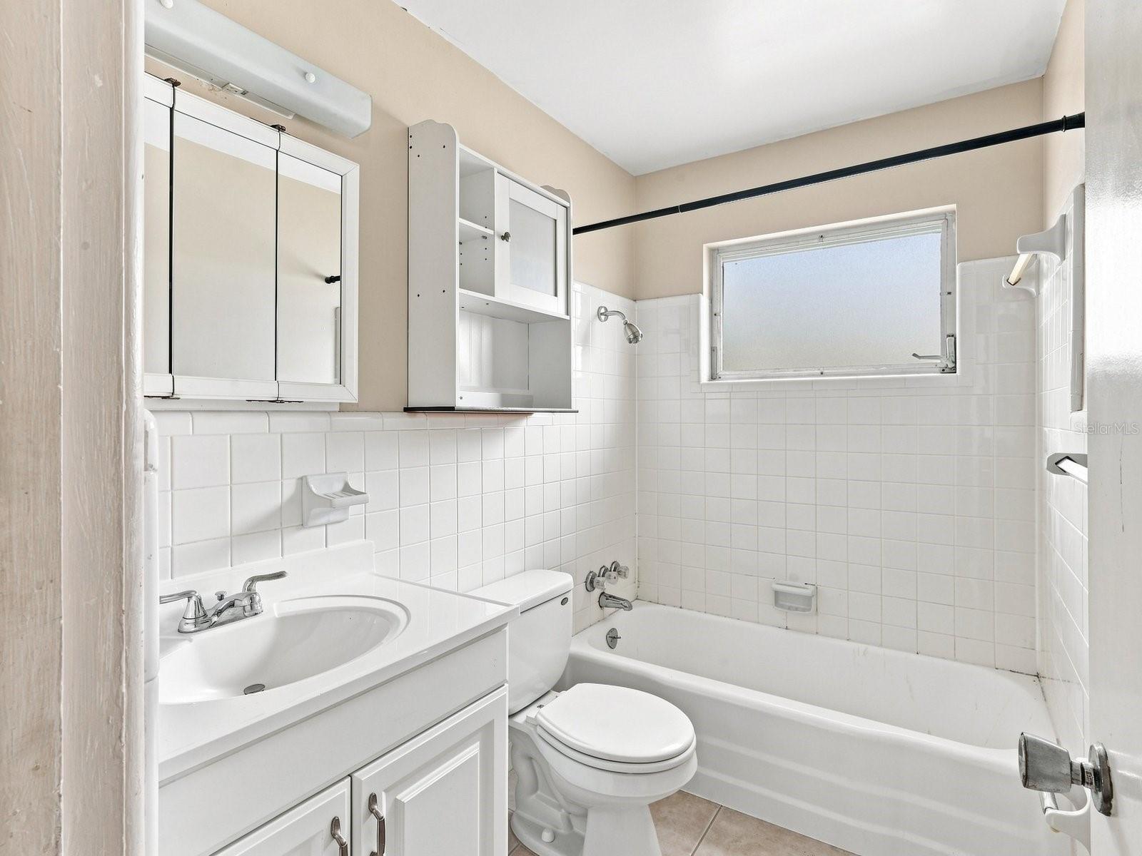 208 62ND ST W — photo 10