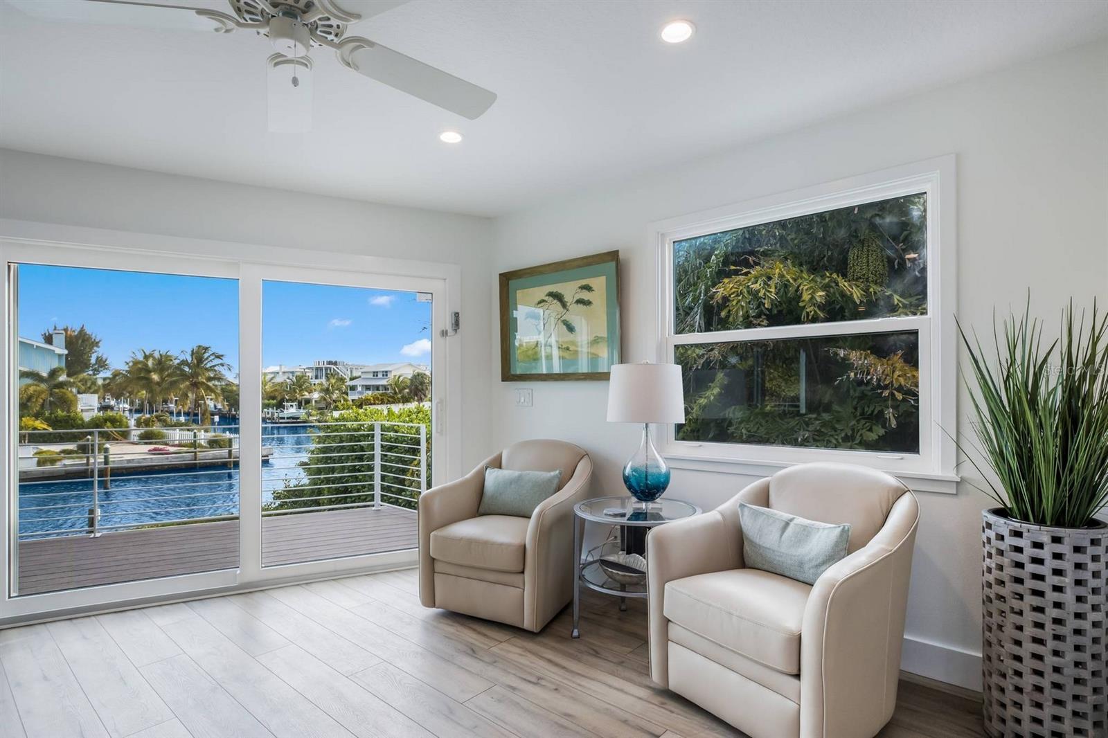 322 TARPON ST — photo 10