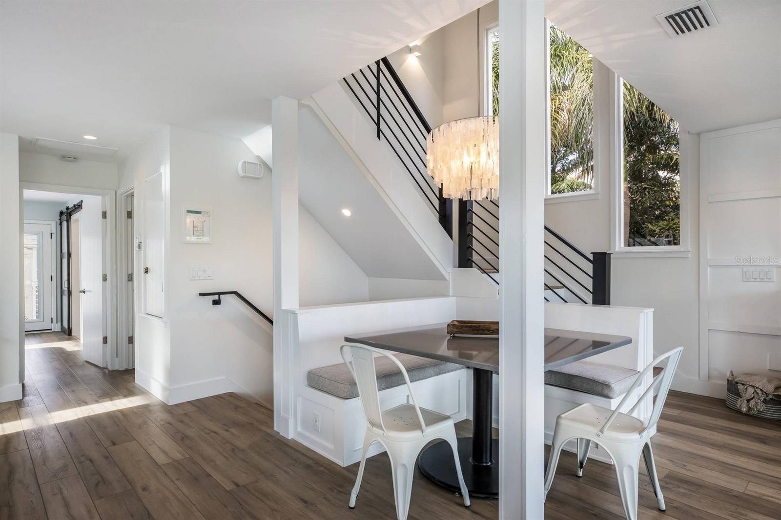 322 TARPON ST — photo 16