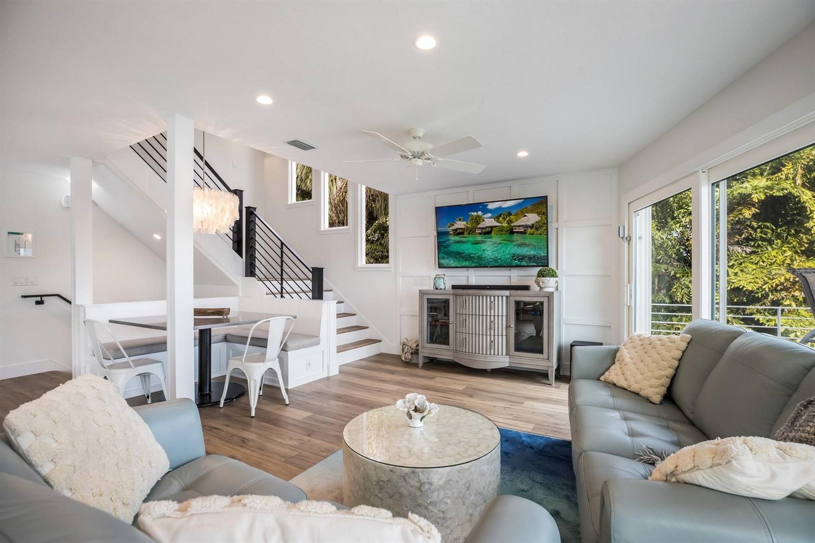 322 TARPON ST — photo 9