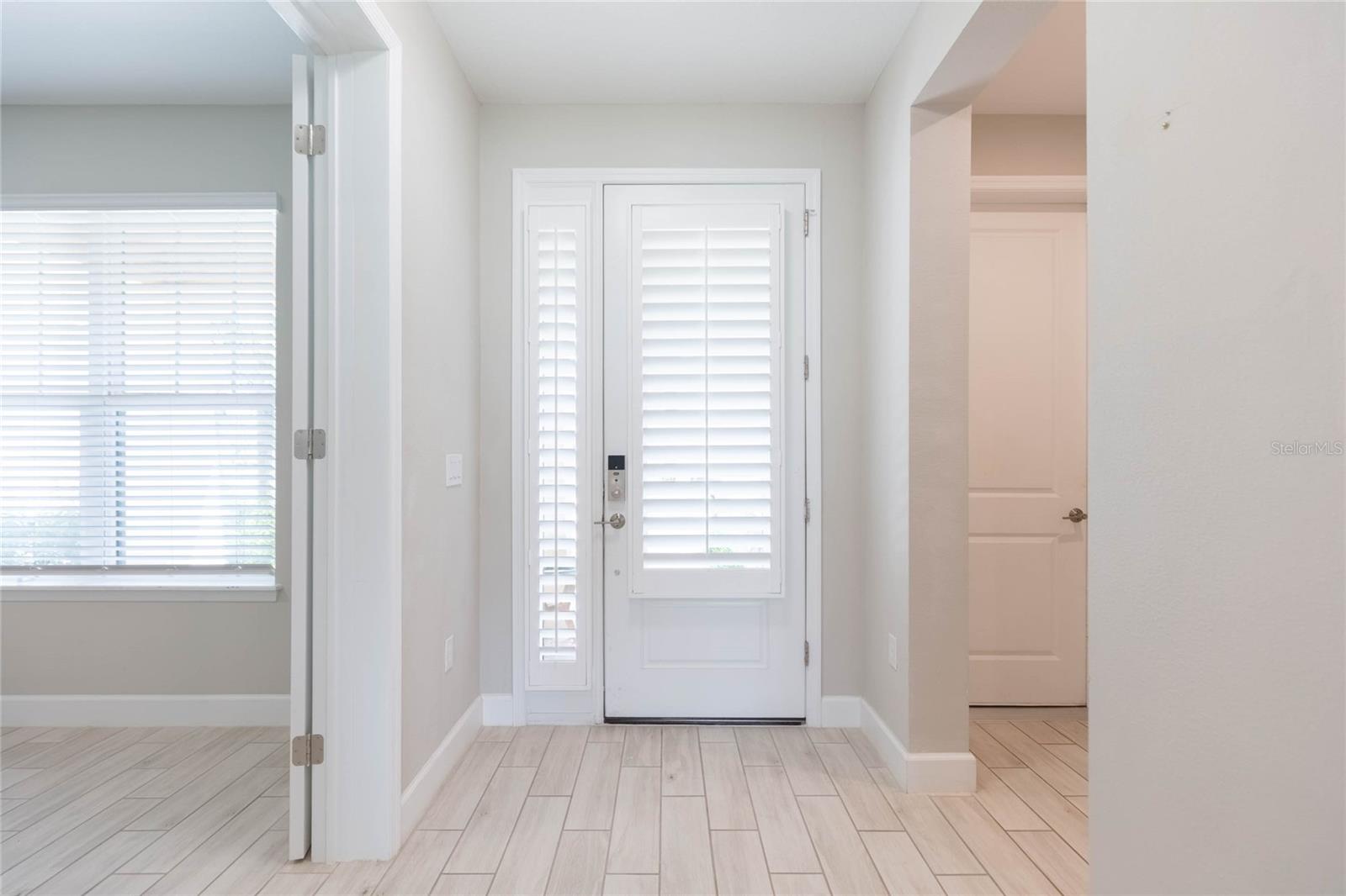 13649 CANNON DR — photo 2