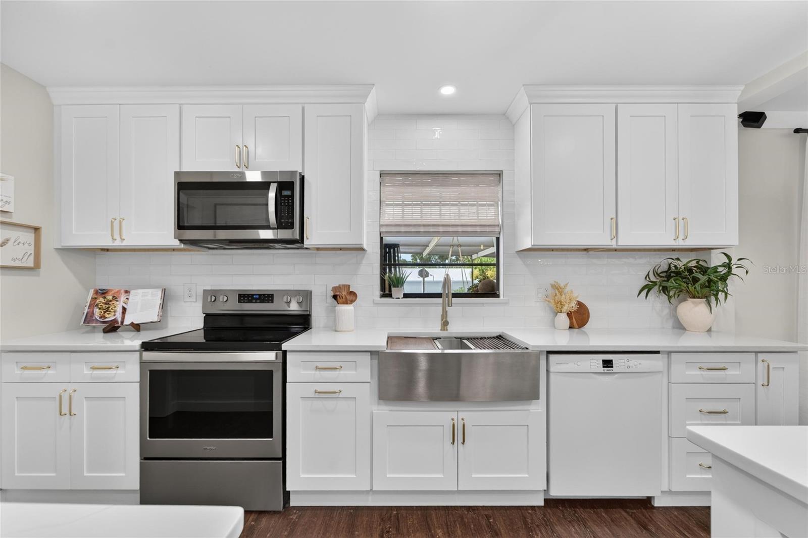 720 GREEN COVE DR — photo 13