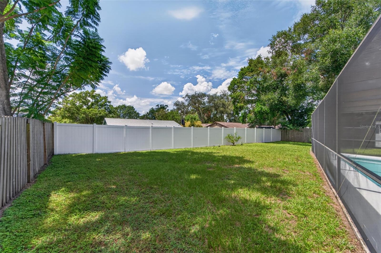 720 GREEN COVE DR — photo 38