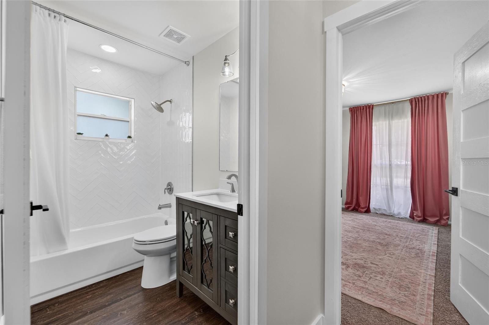720 GREEN COVE DR — photo 26