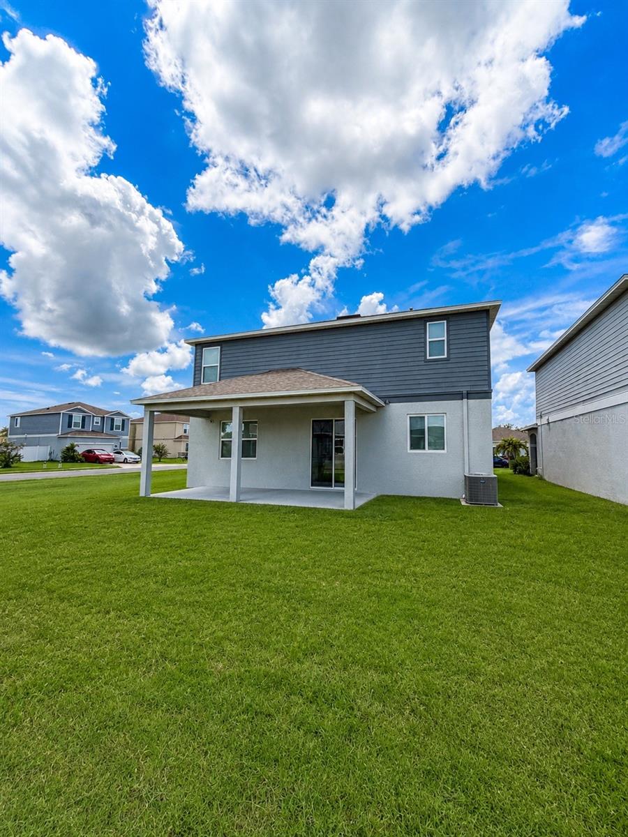 9589 SANDY BLUFFS CIR — photo 20