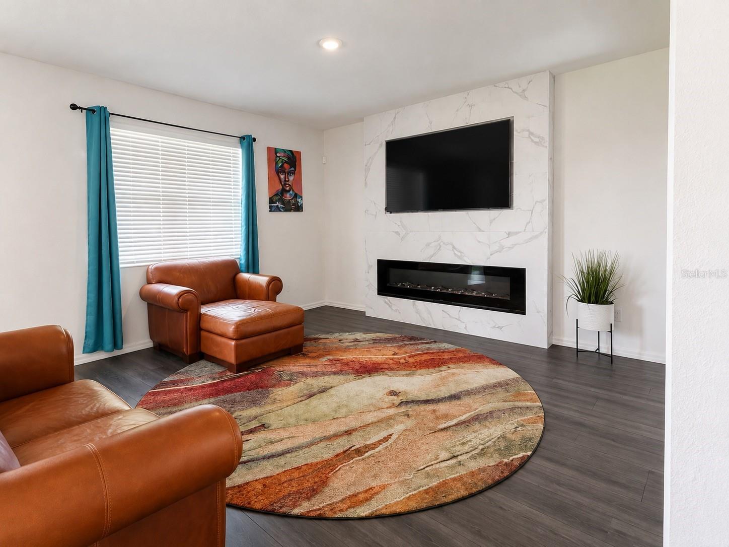 9589 SANDY BLUFFS CIR — photo 3