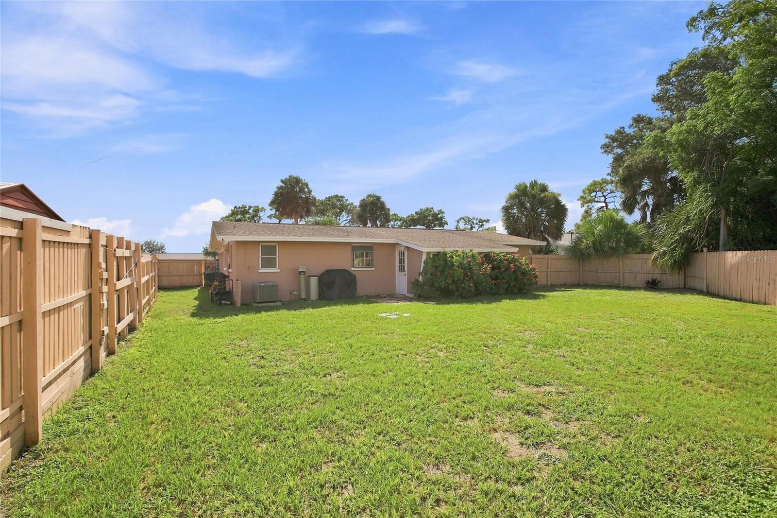 1509 BANYAN DR — photo 35