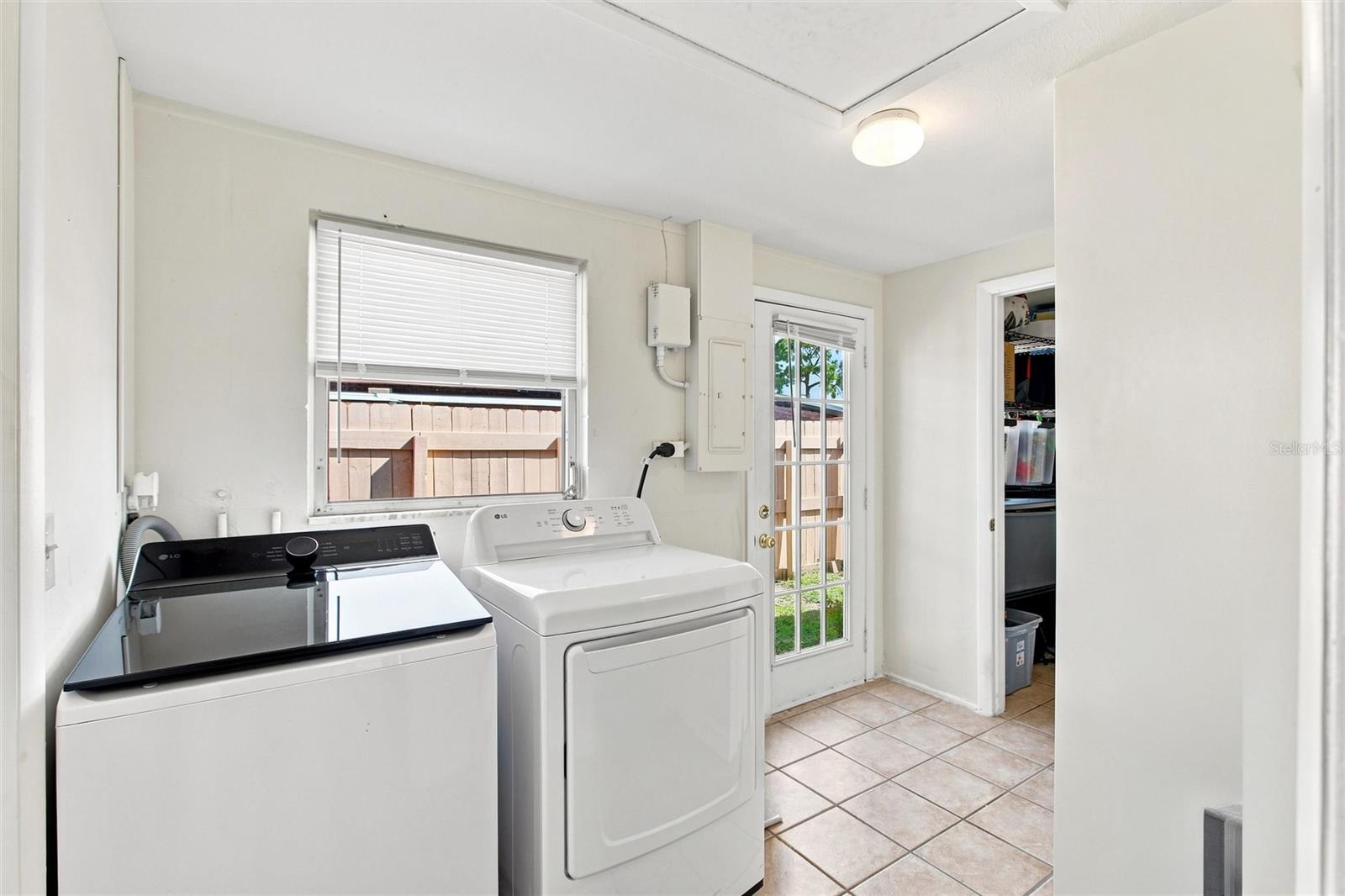1509 BANYAN DR — photo 34