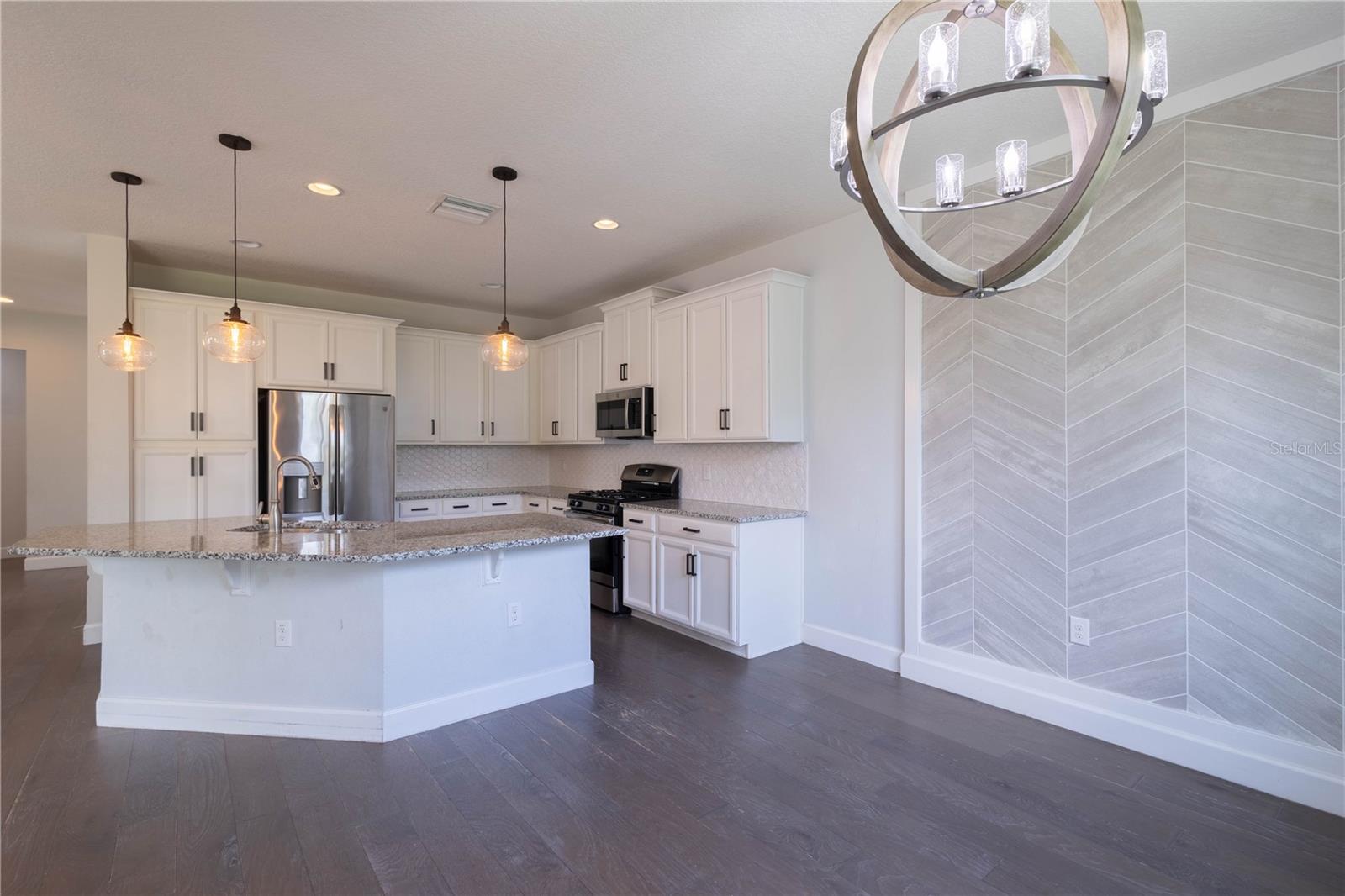 7214 PARADISO DR — photo 22