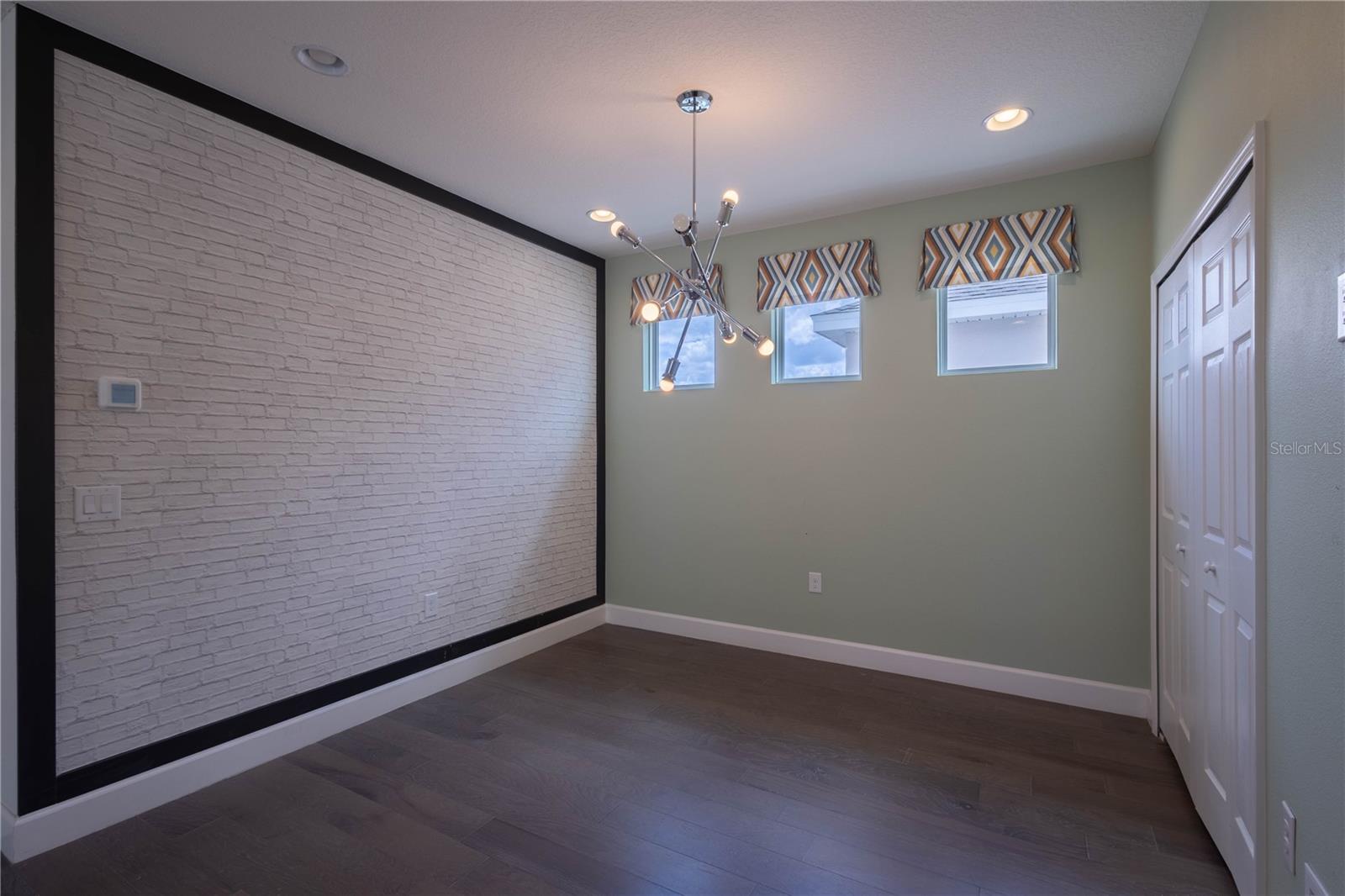 7214 PARADISO DR — photo 31