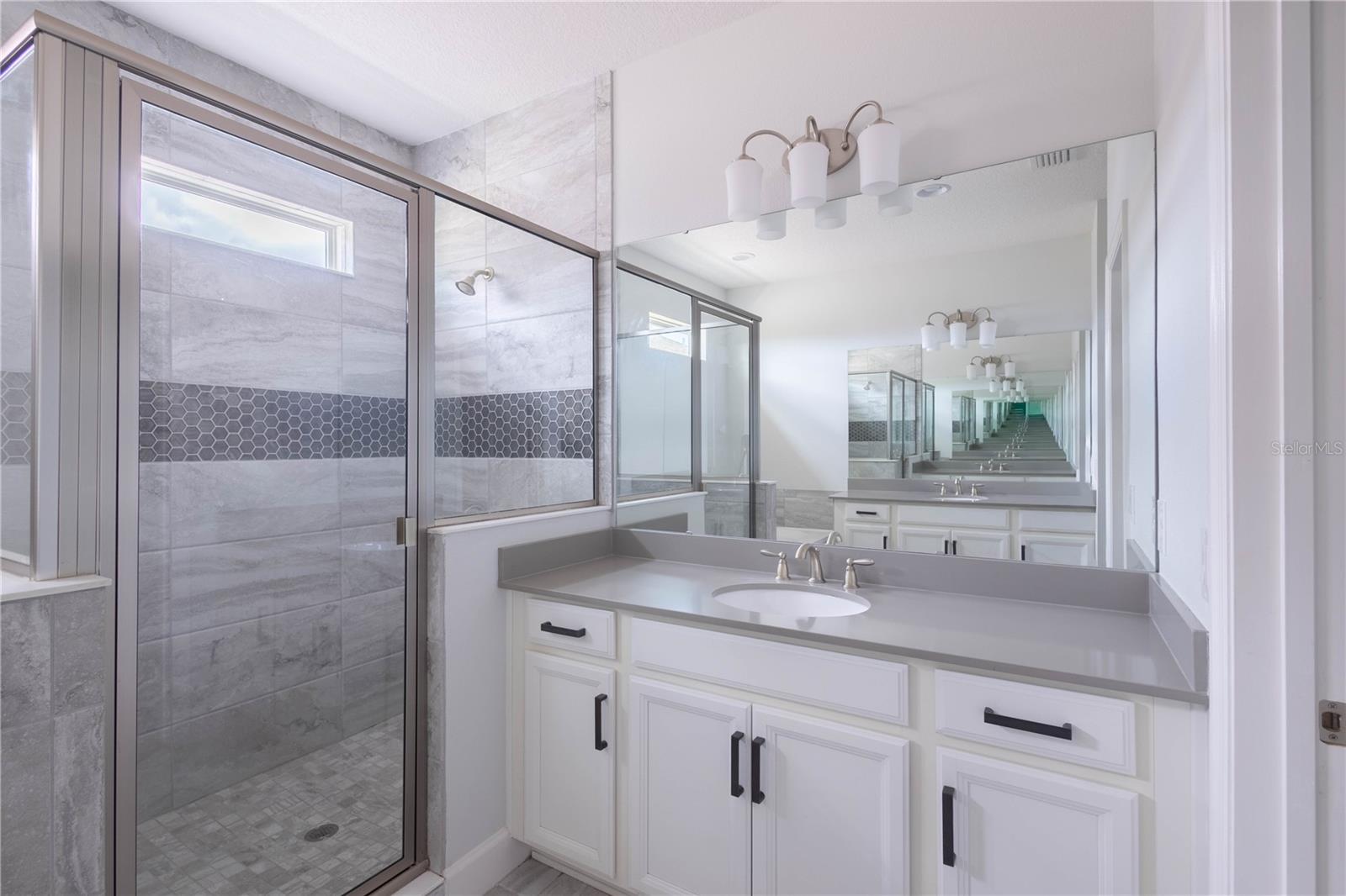7214 PARADISO DR — photo 39