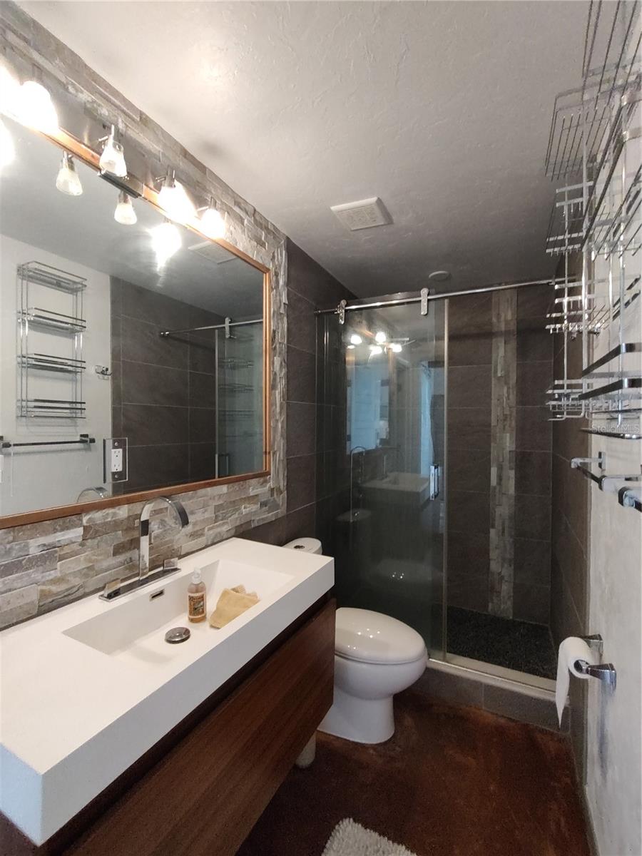 3400 CLARK DR — photo 31