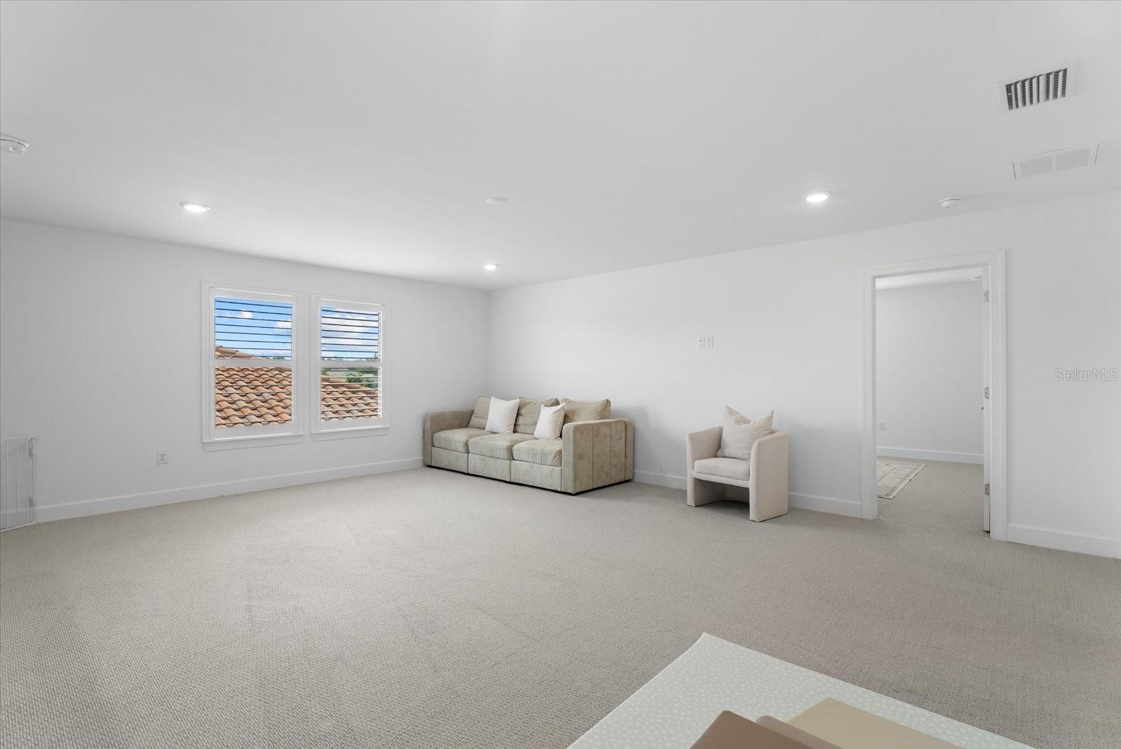 725 GADWALL CT — photo 35