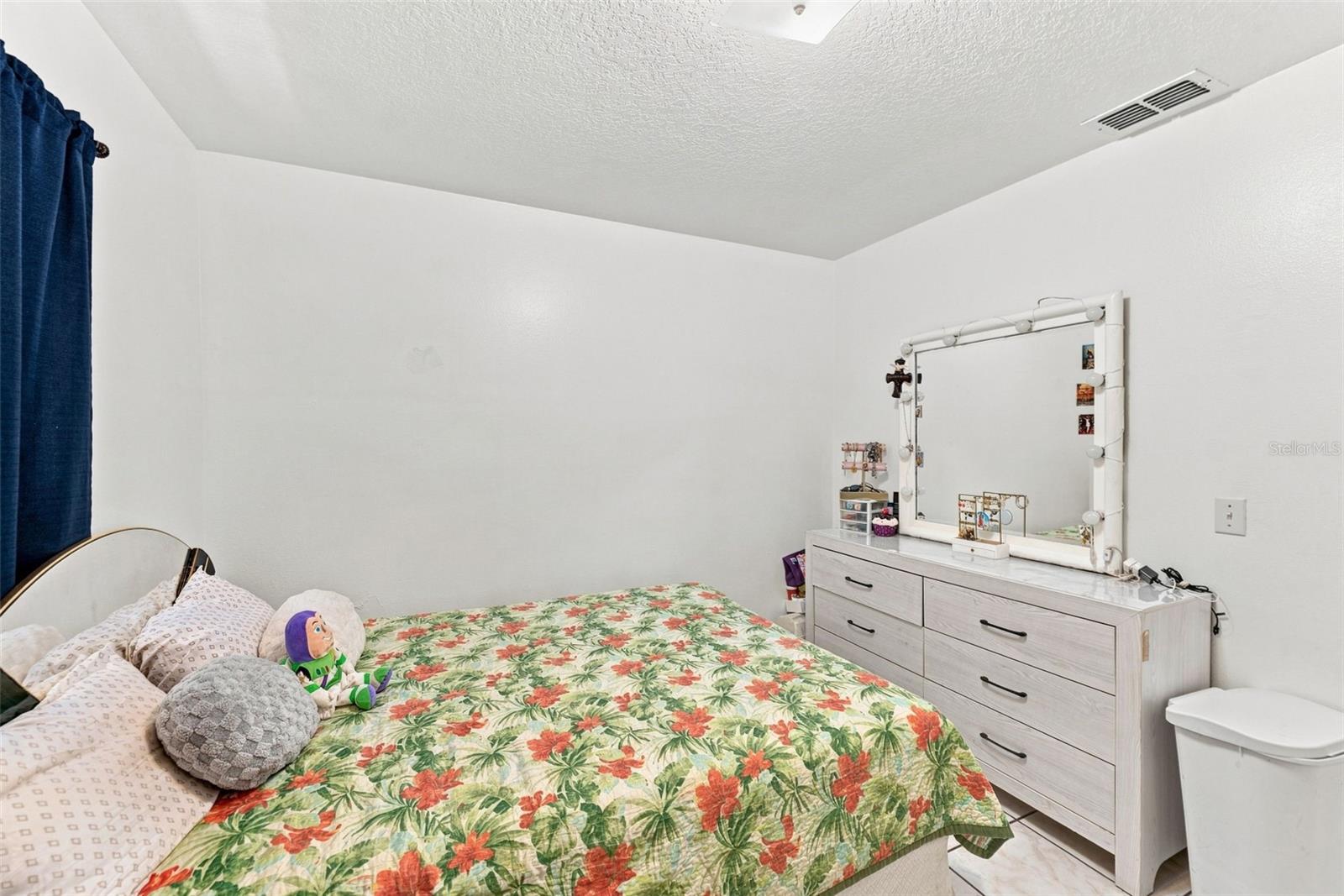 1801 BETHUNE DR — photo 20