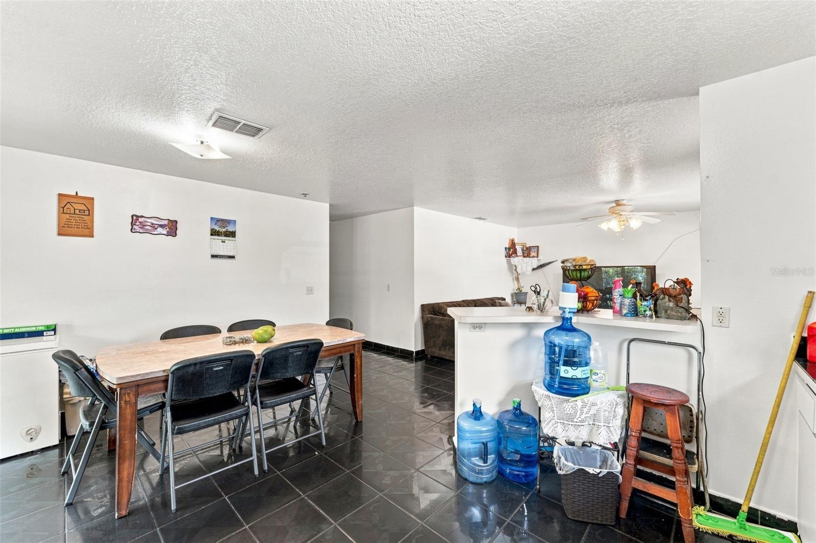 1801 BETHUNE DR — photo 14