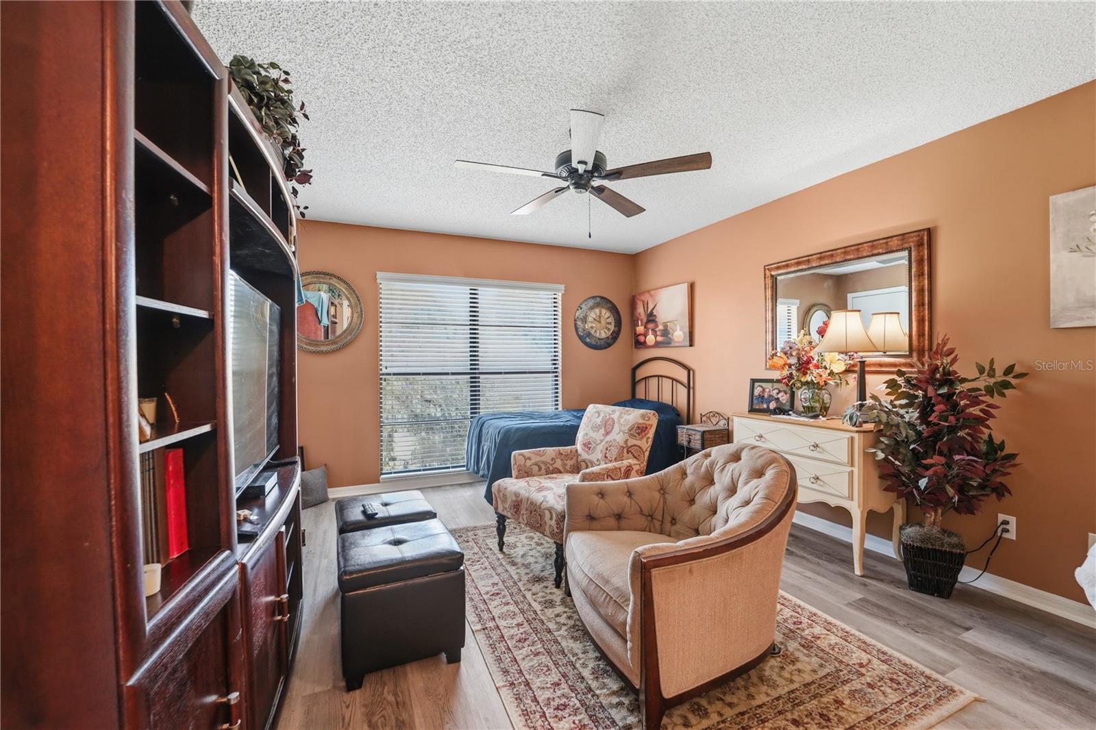 317 KNOTTWOOD CT #317 — photo 7