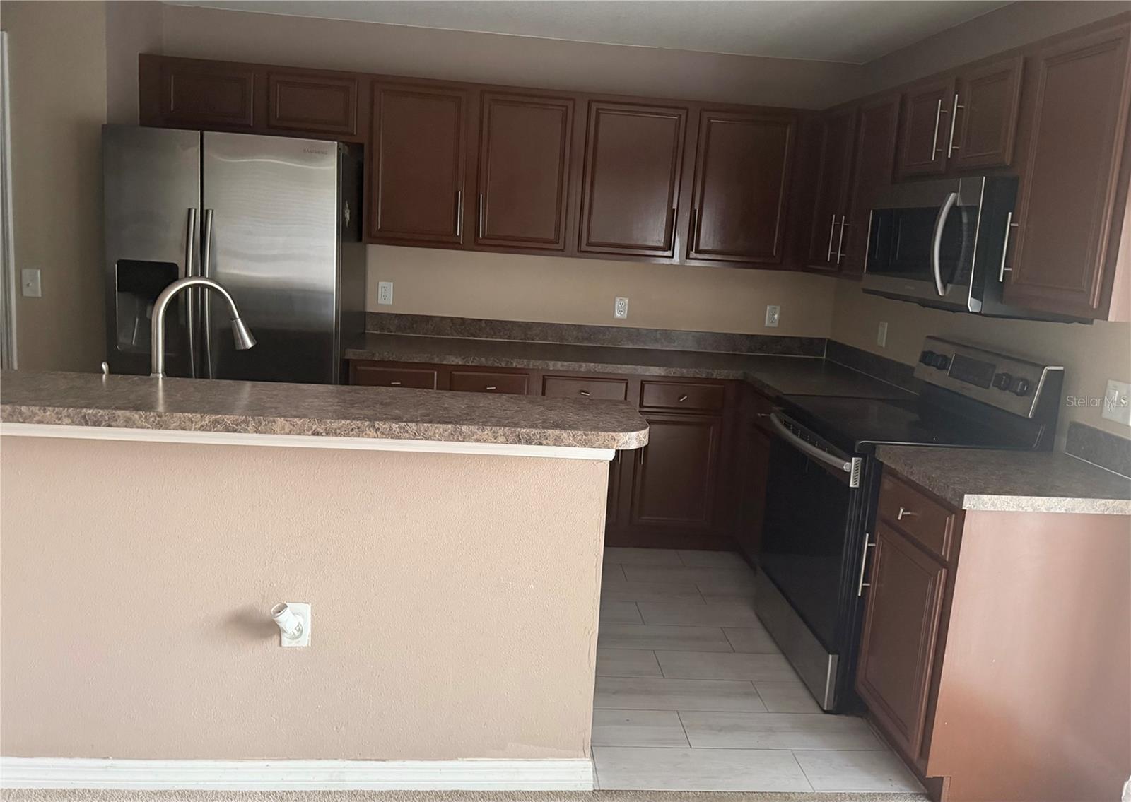 4533 LIMERICK DR — photo 10