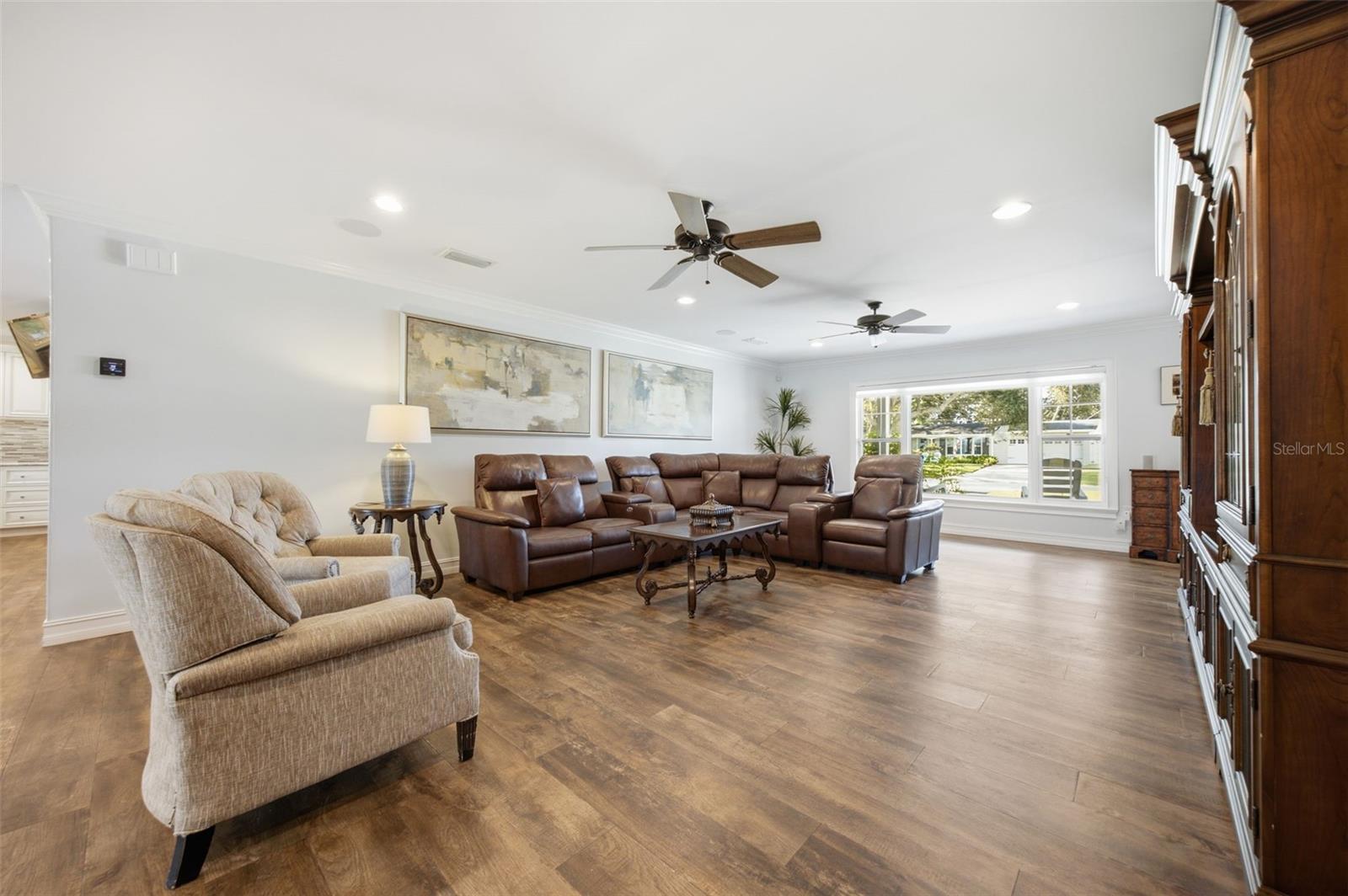 10715 CARROLLWOOD DR — photo 6