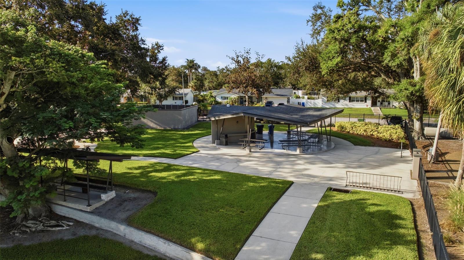 10715 CARROLLWOOD DR — photo 45