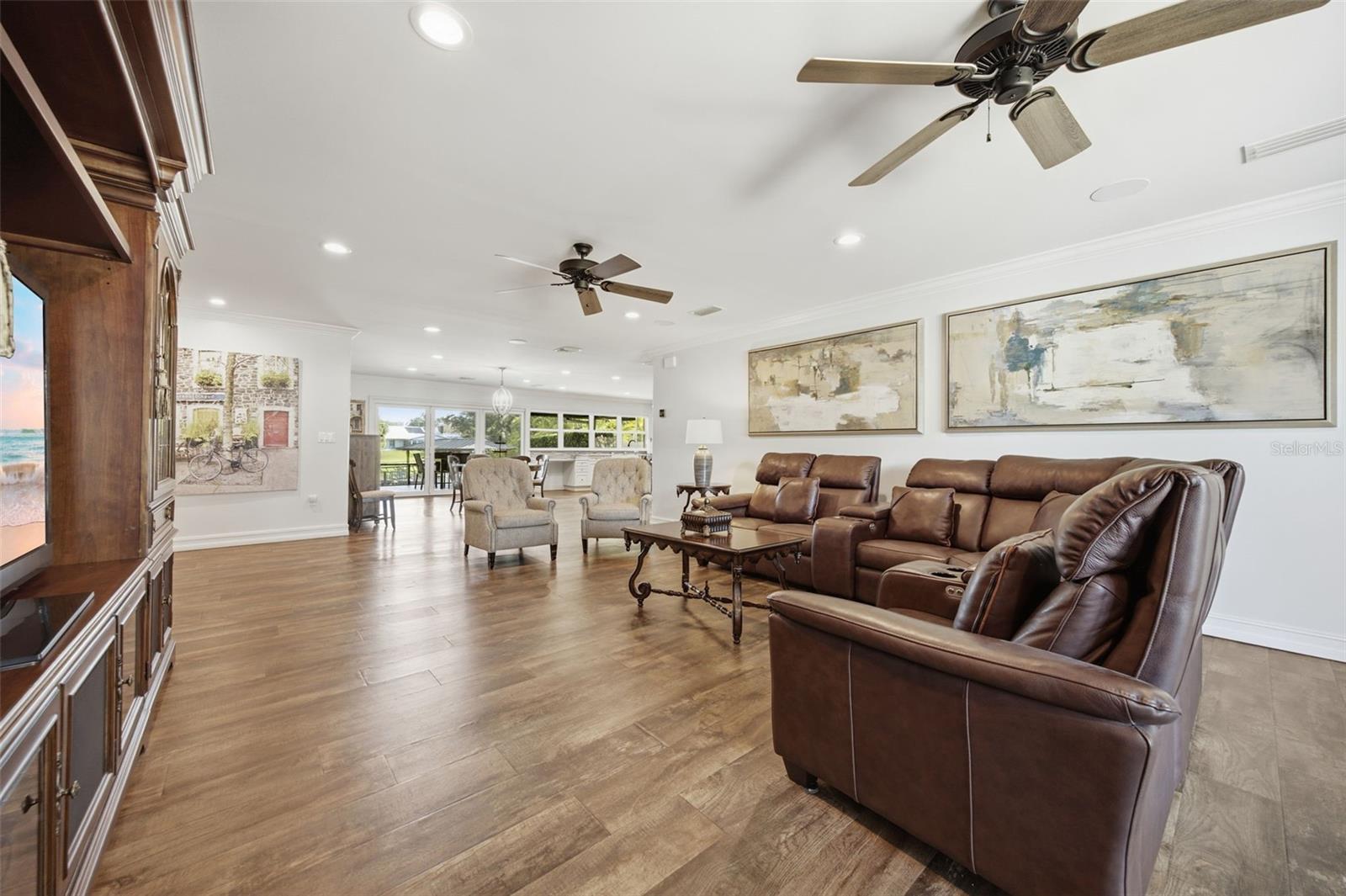10715 CARROLLWOOD DR — photo 5