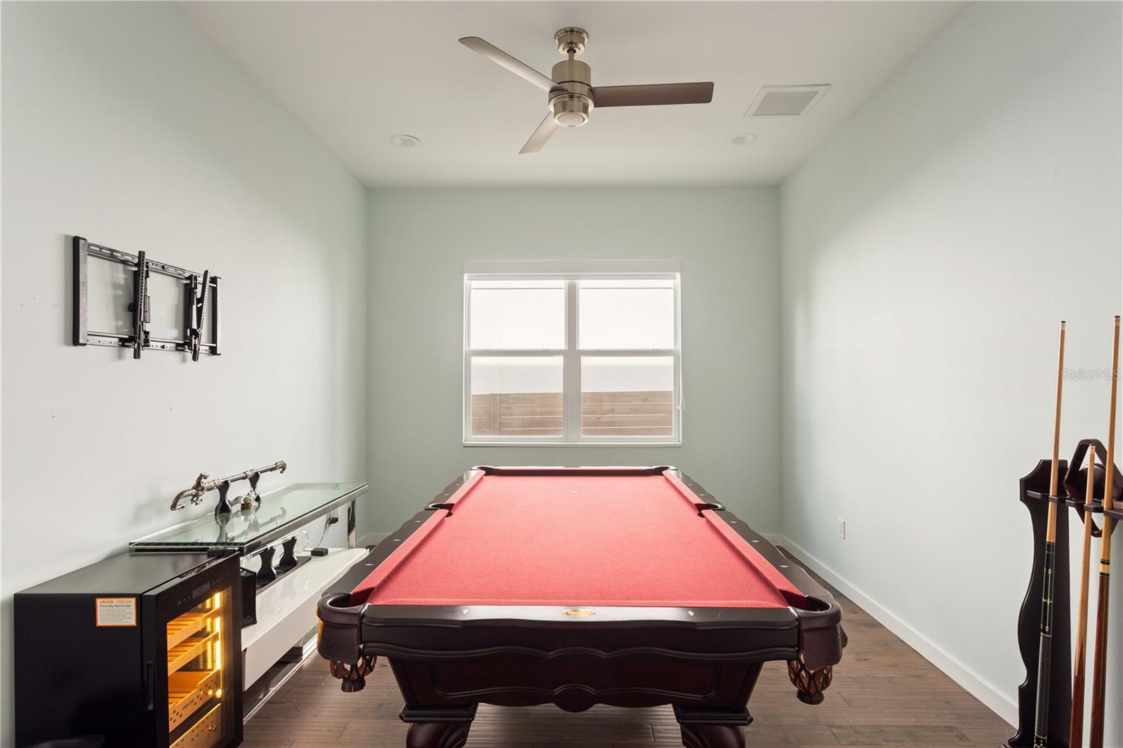3207 W PAUL AVE — photo 30