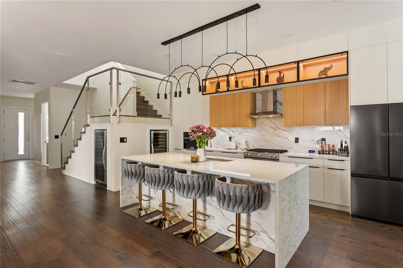 3207 W PAUL AVE — photo 20