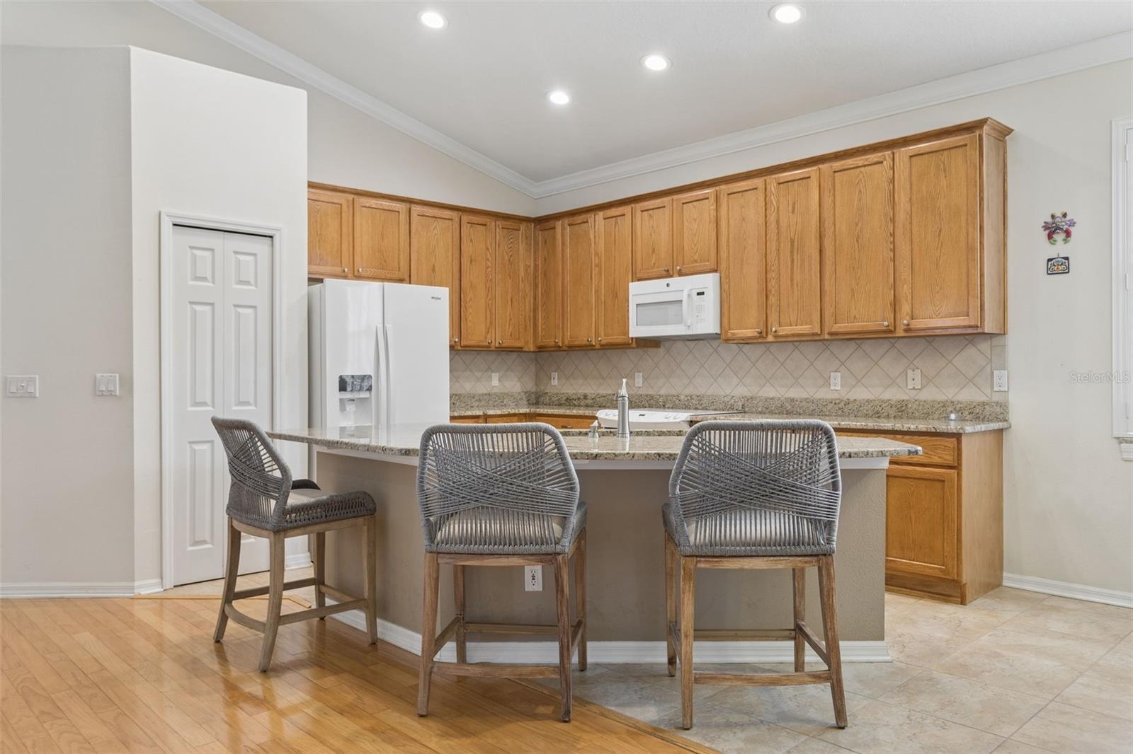 9703 HIDDEN COVE CT — photo 7