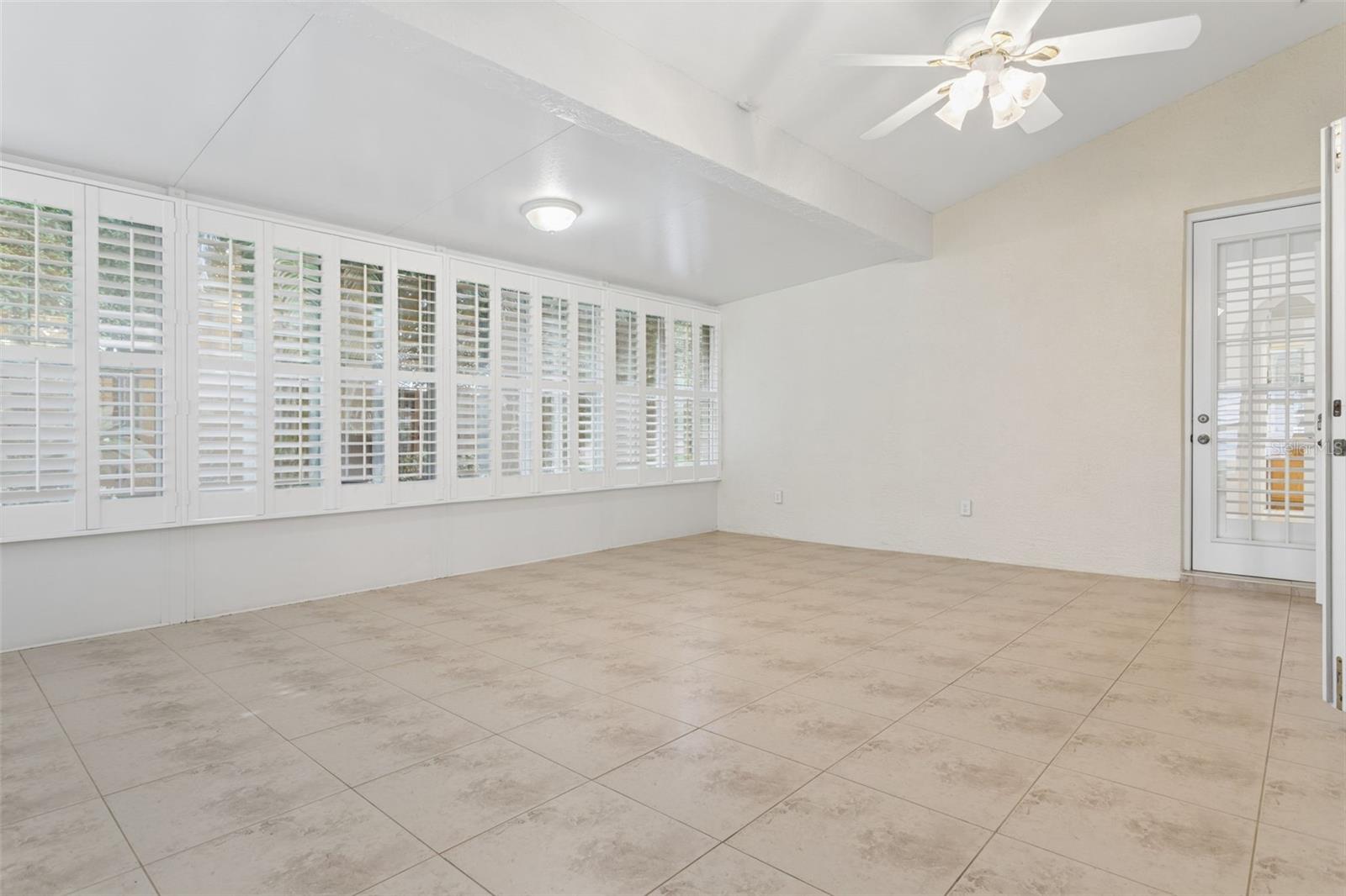 9703 HIDDEN COVE CT — photo 24