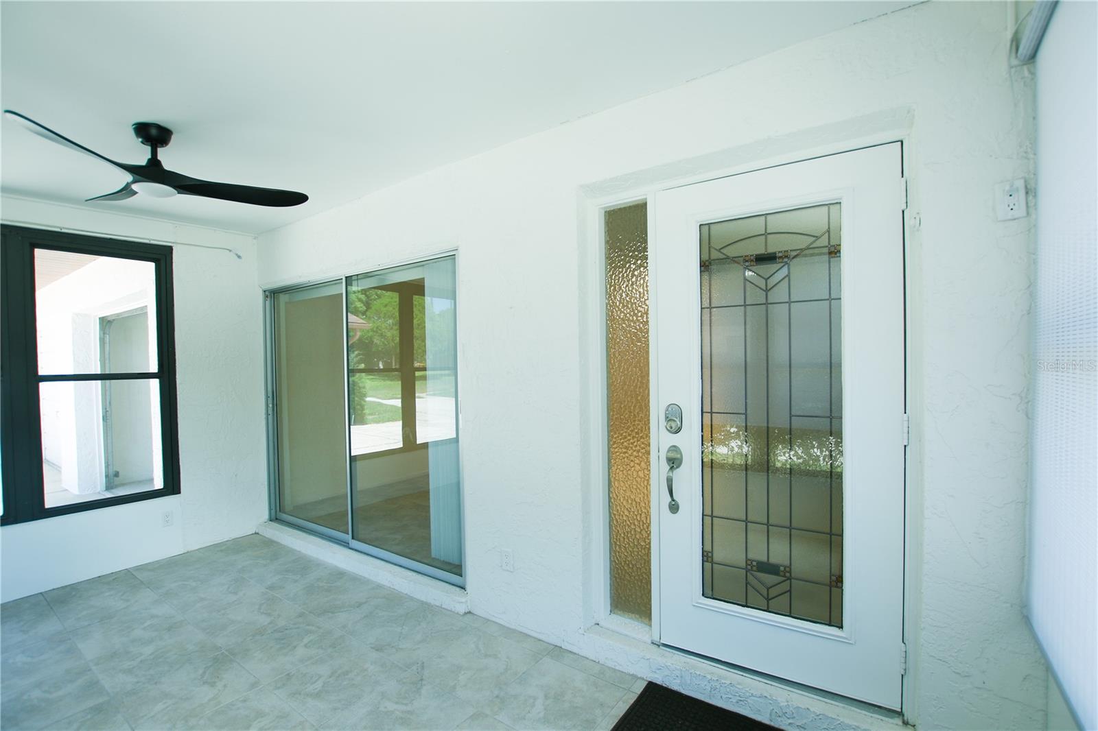 2360 SHELLY DR #B — photo 9