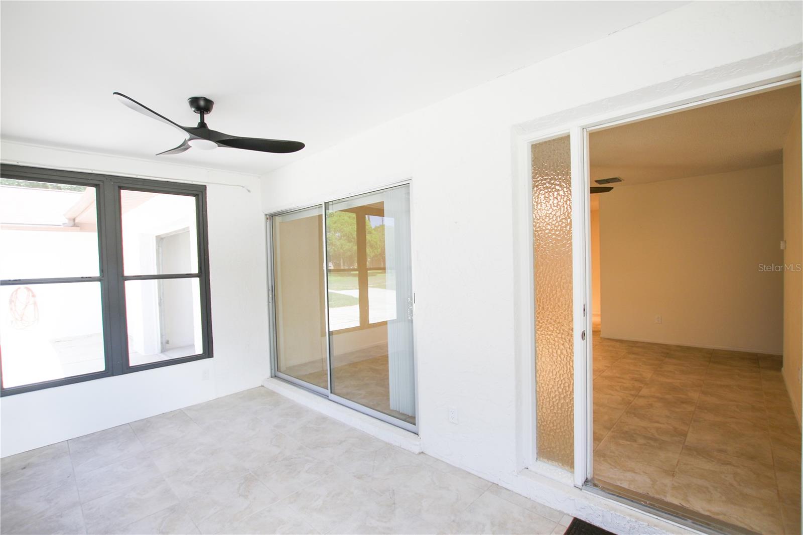 2360 SHELLY DR #B — photo 13