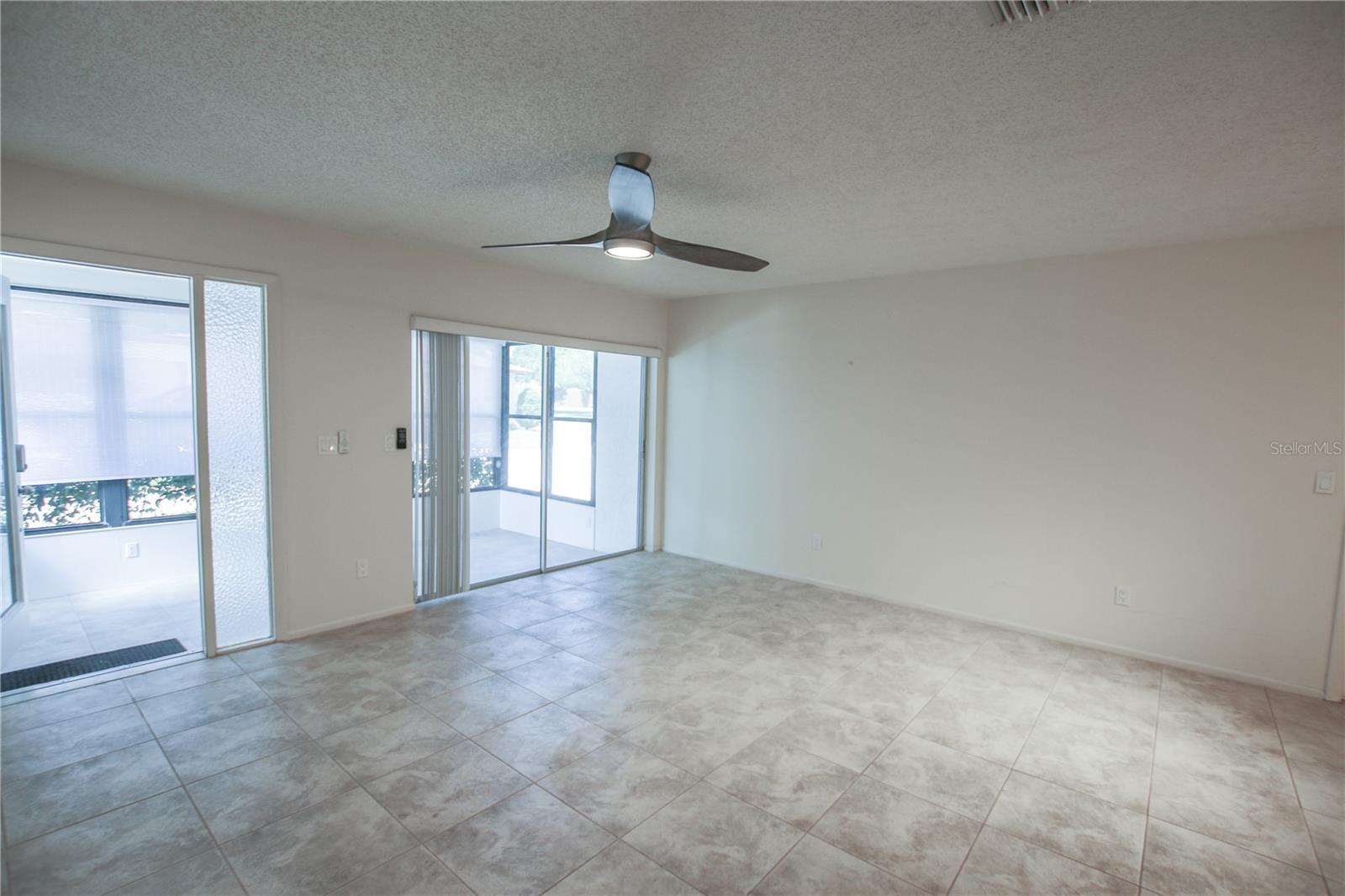 2360 SHELLY DR #B — photo 24