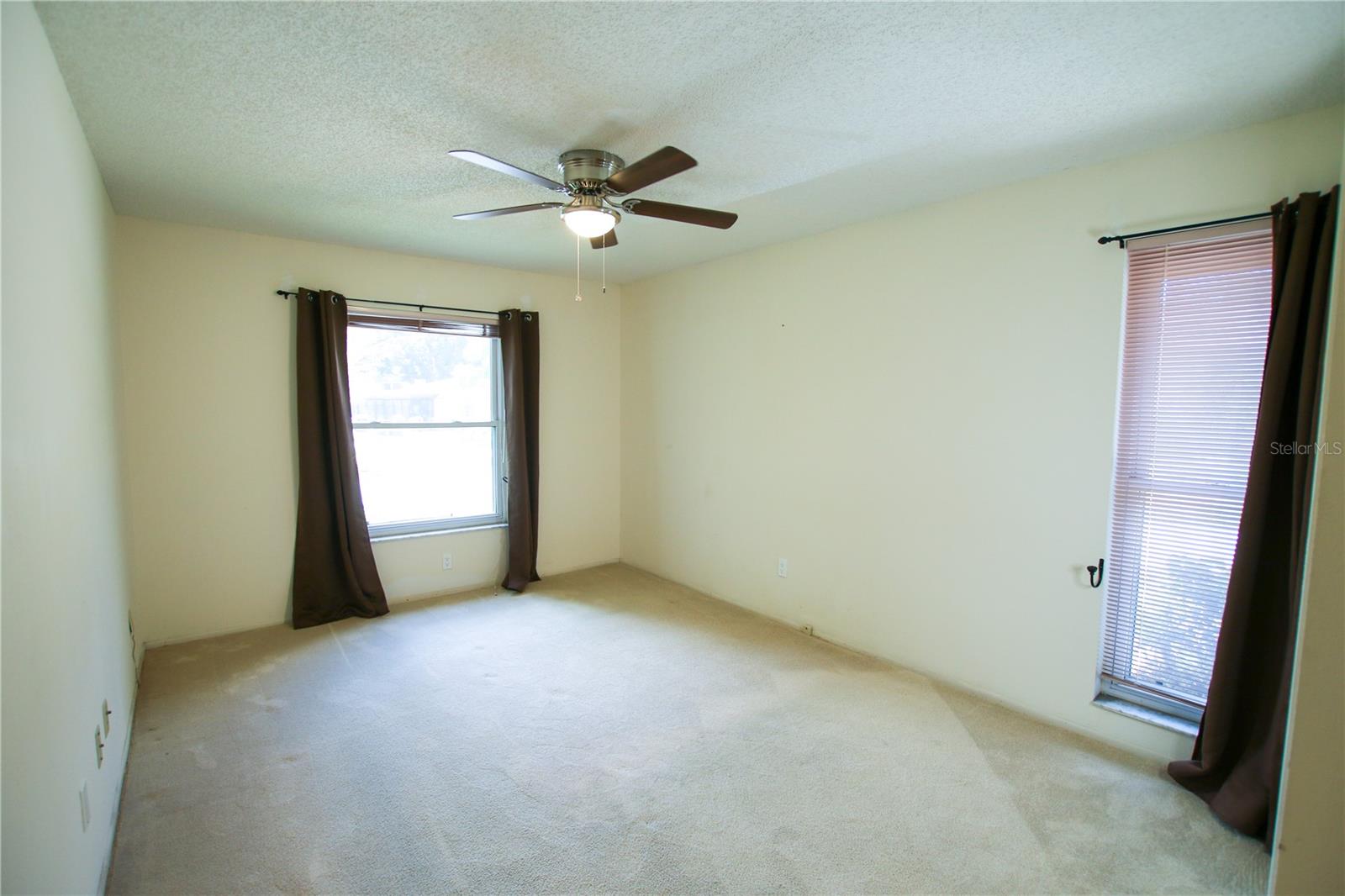 2360 SHELLY DR #B — photo 42