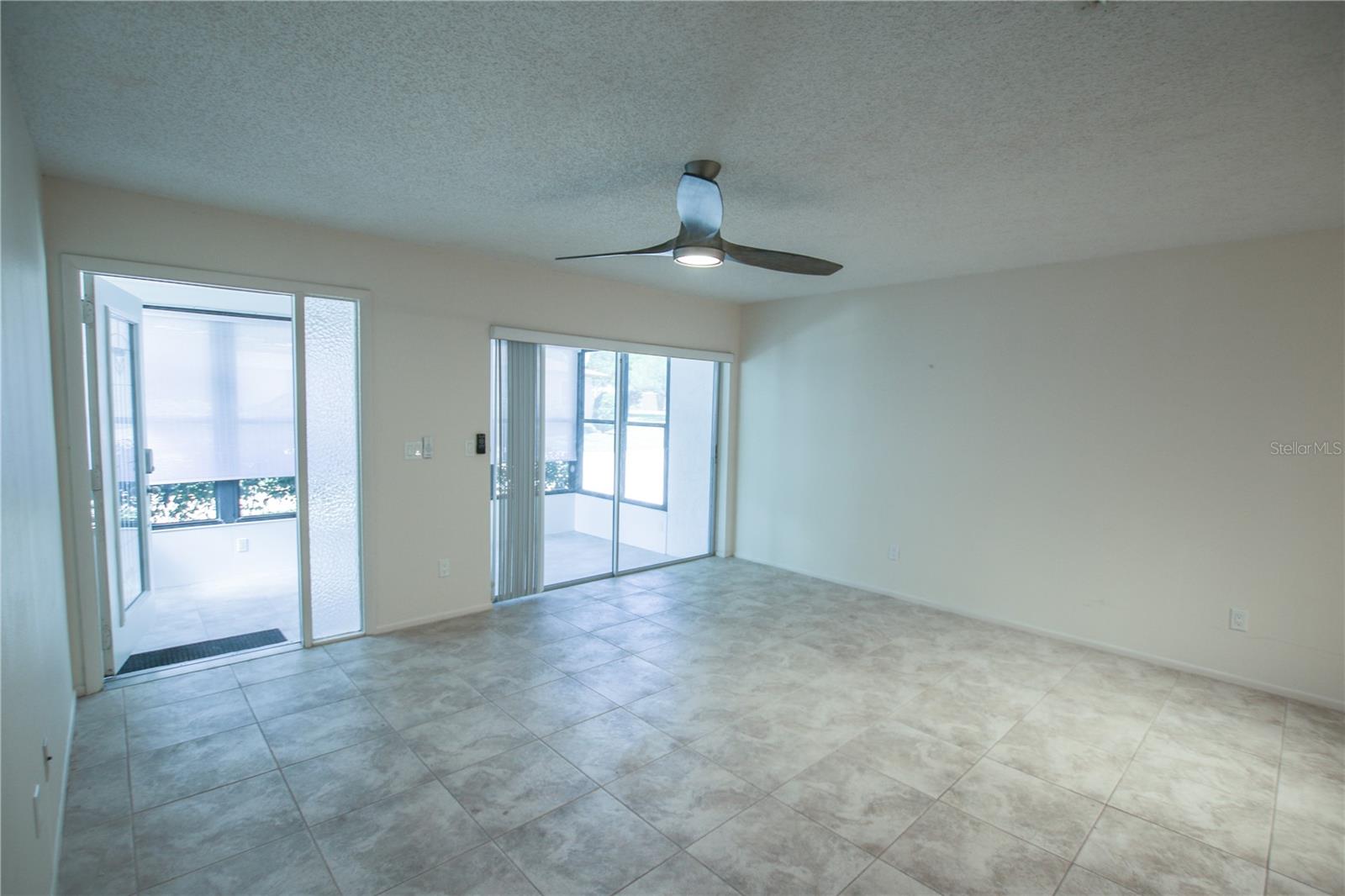 2360 SHELLY DR #B — photo 28