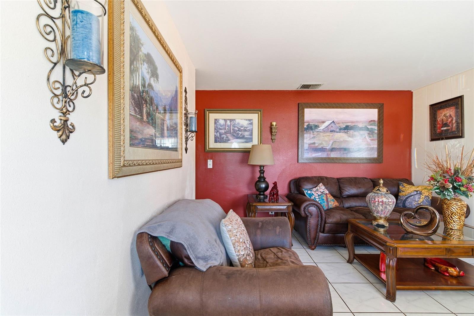 4914 HOLIDAY DR — photo 45