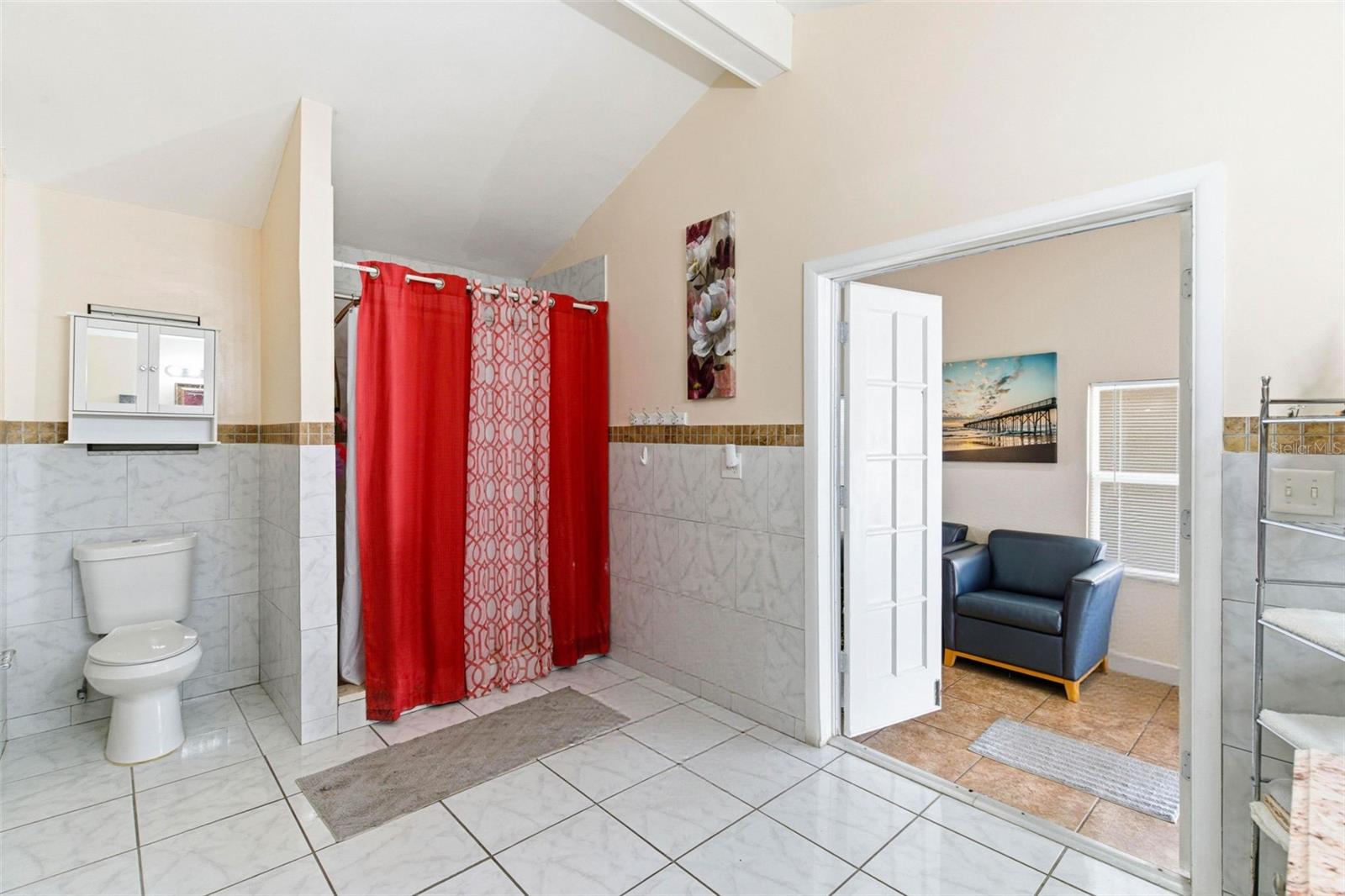 4914 HOLIDAY DR — photo 28