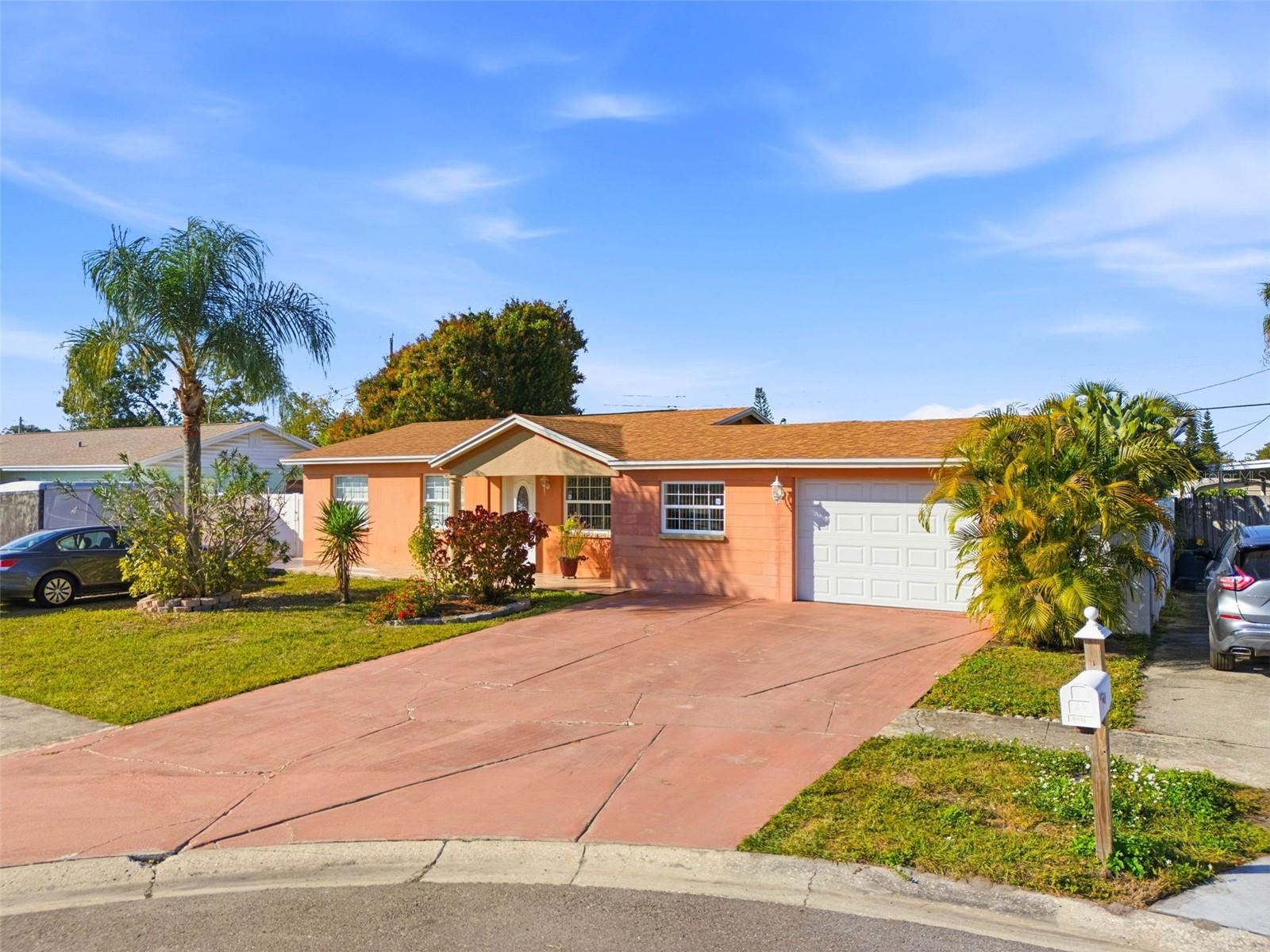 4914 HOLIDAY DR — photo 25