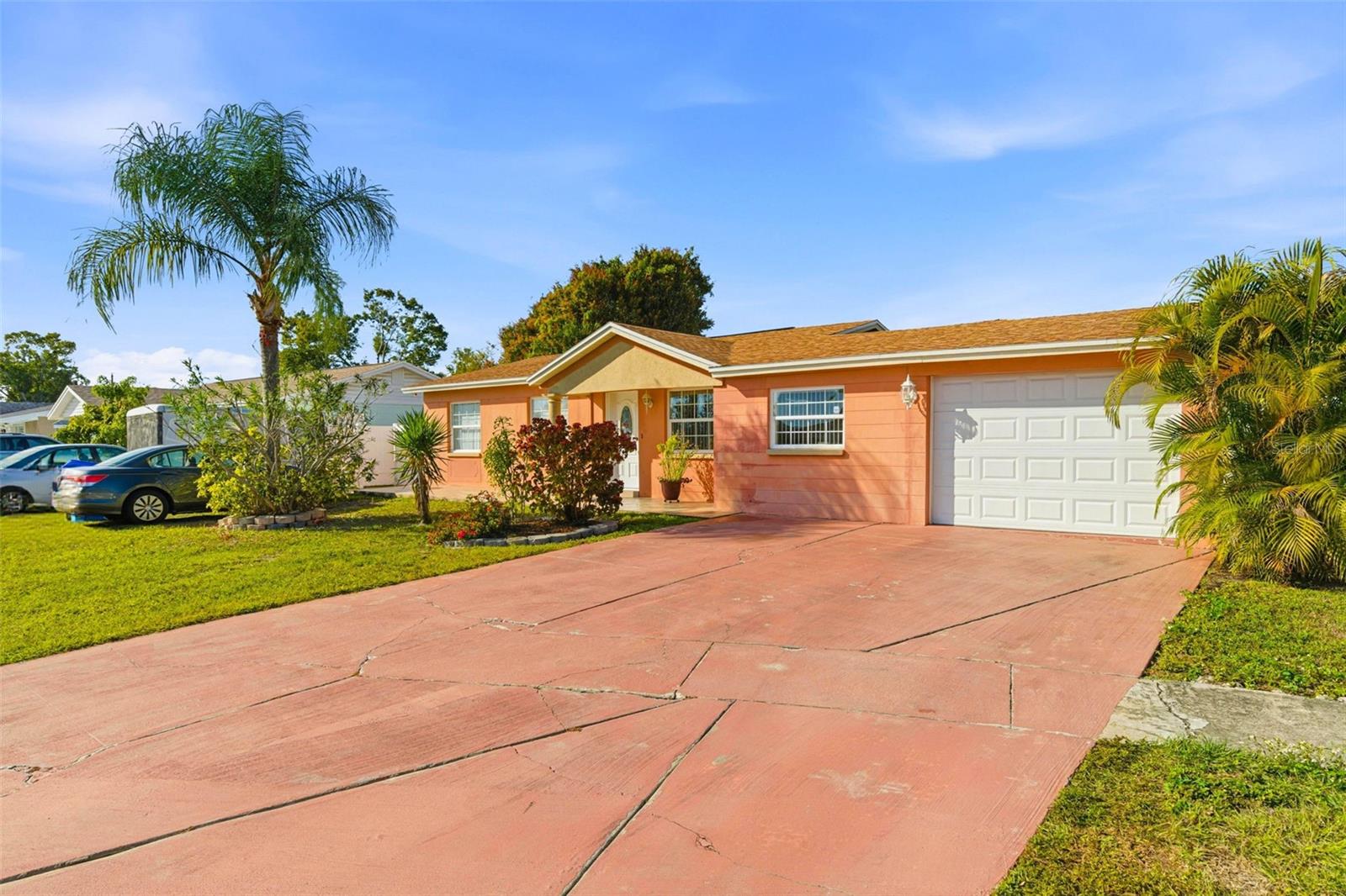 4914 HOLIDAY DR — photo 42