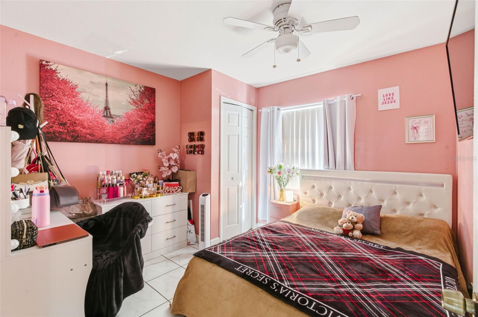 4914 HOLIDAY DR — photo 48