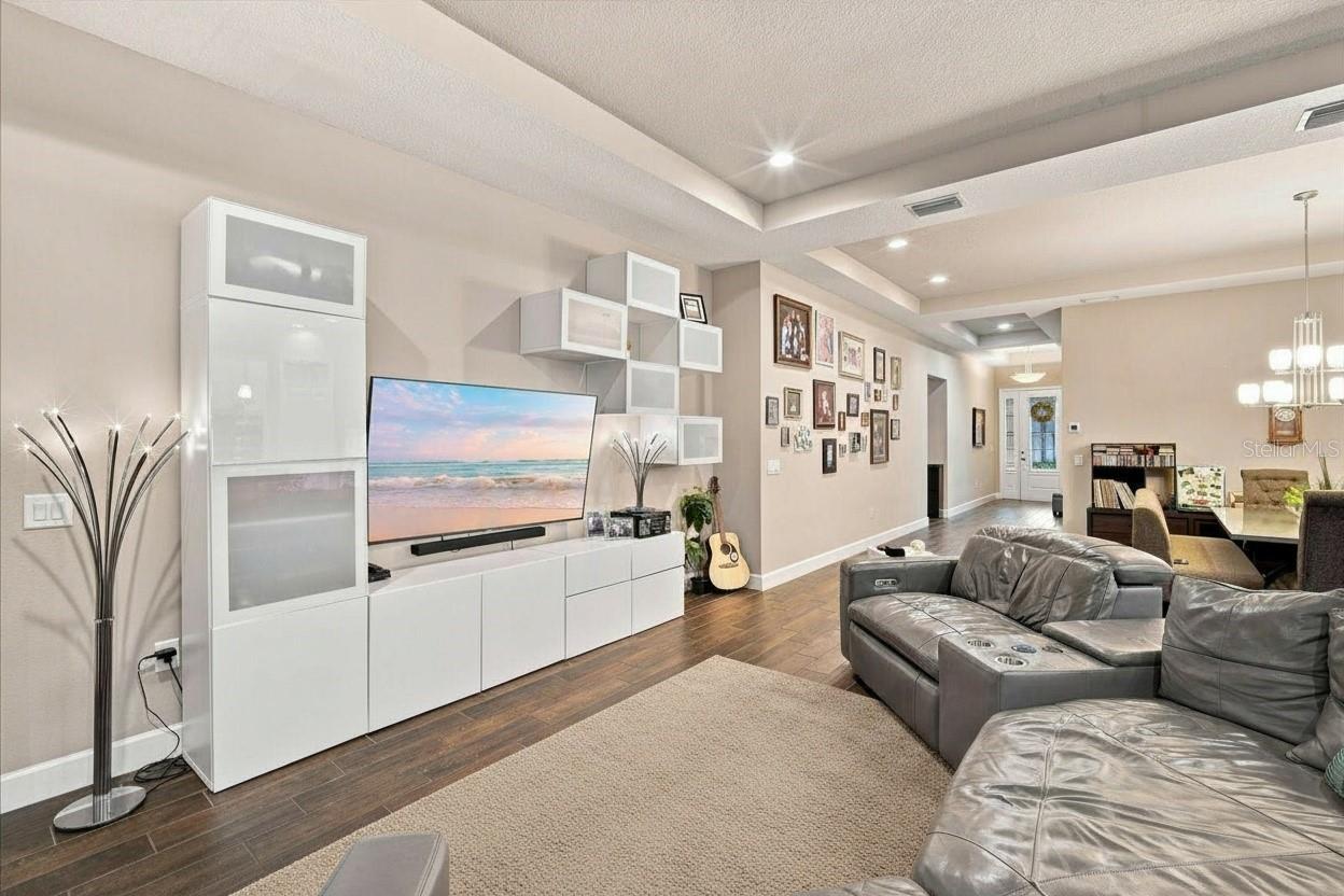 3816 BONFIRE DR — photo 23
