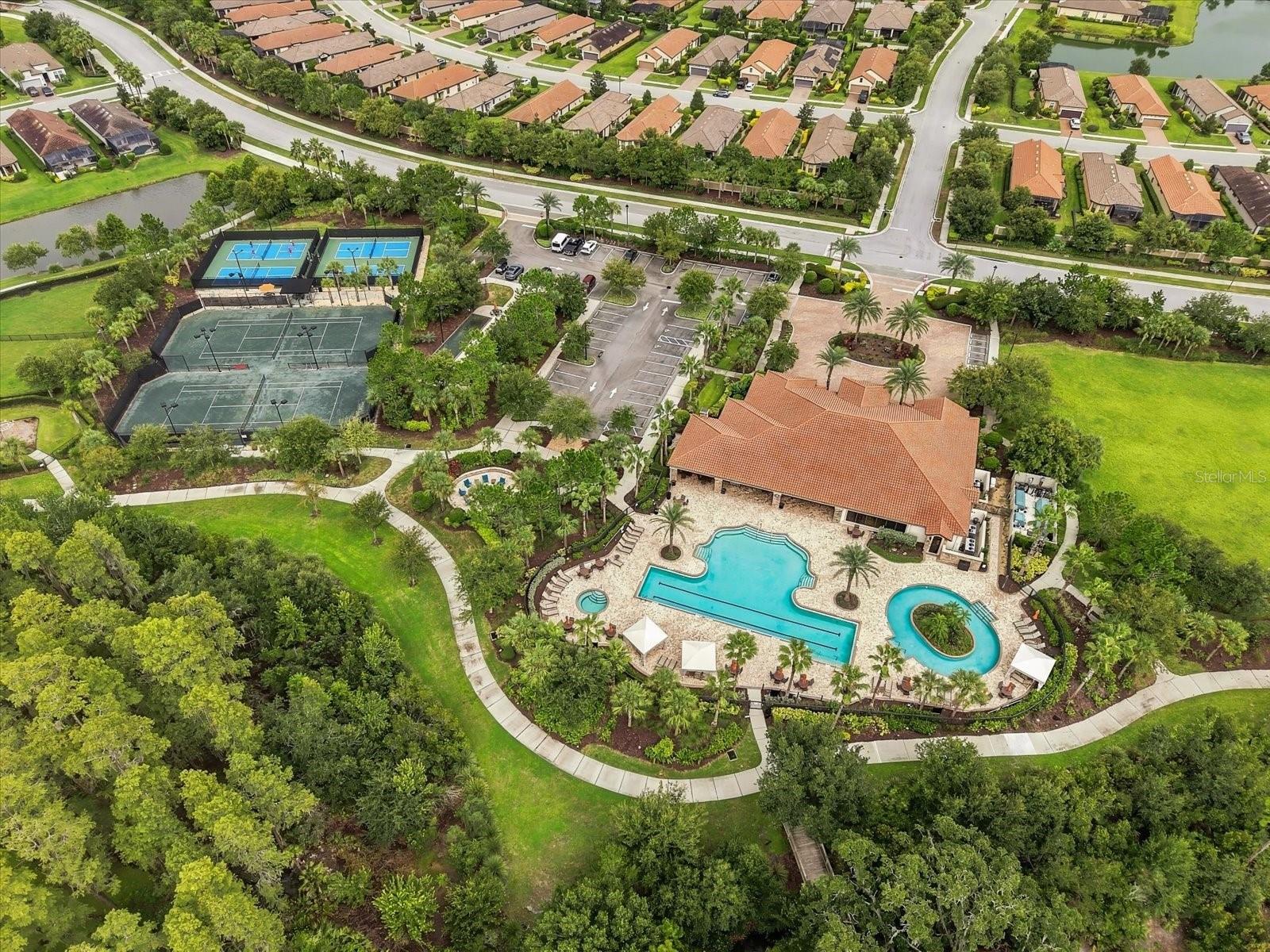 3816 BONFIRE DR — photo 60