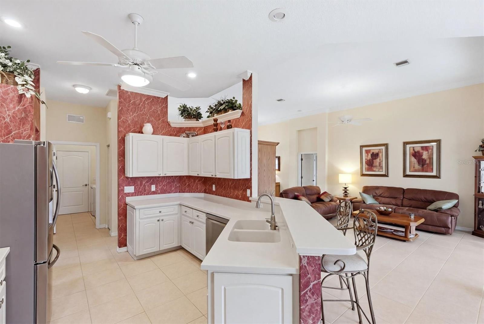 401 MARSH CREEK RD — photo 32