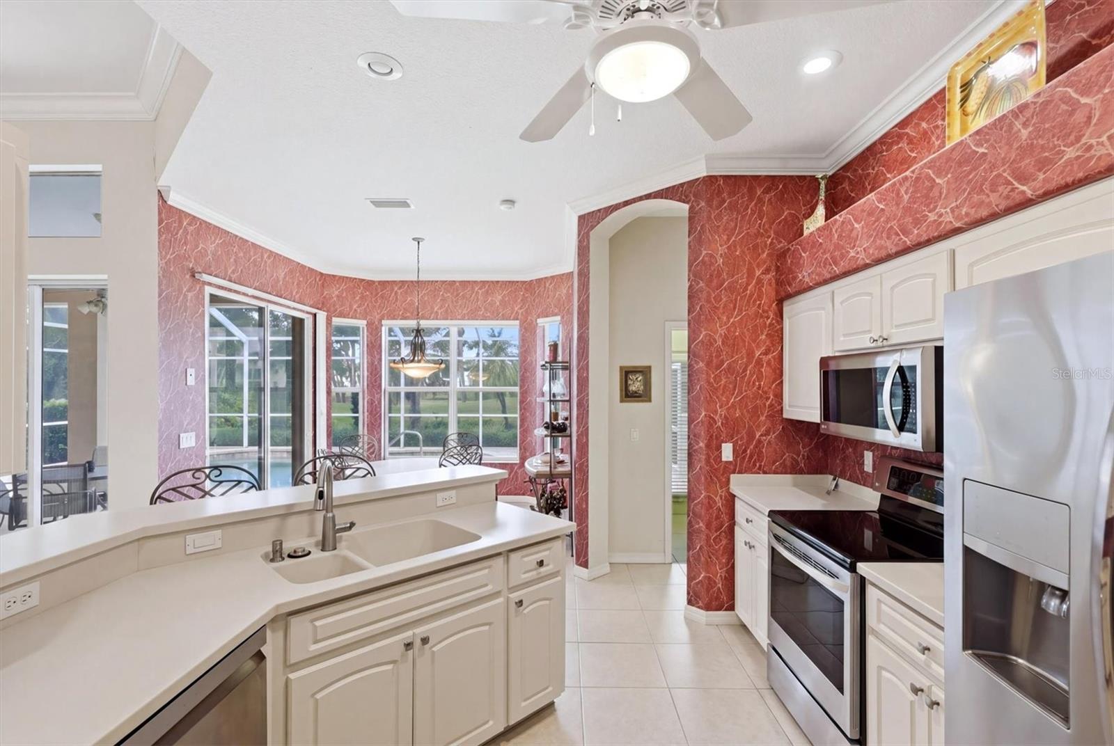 401 MARSH CREEK RD — photo 35