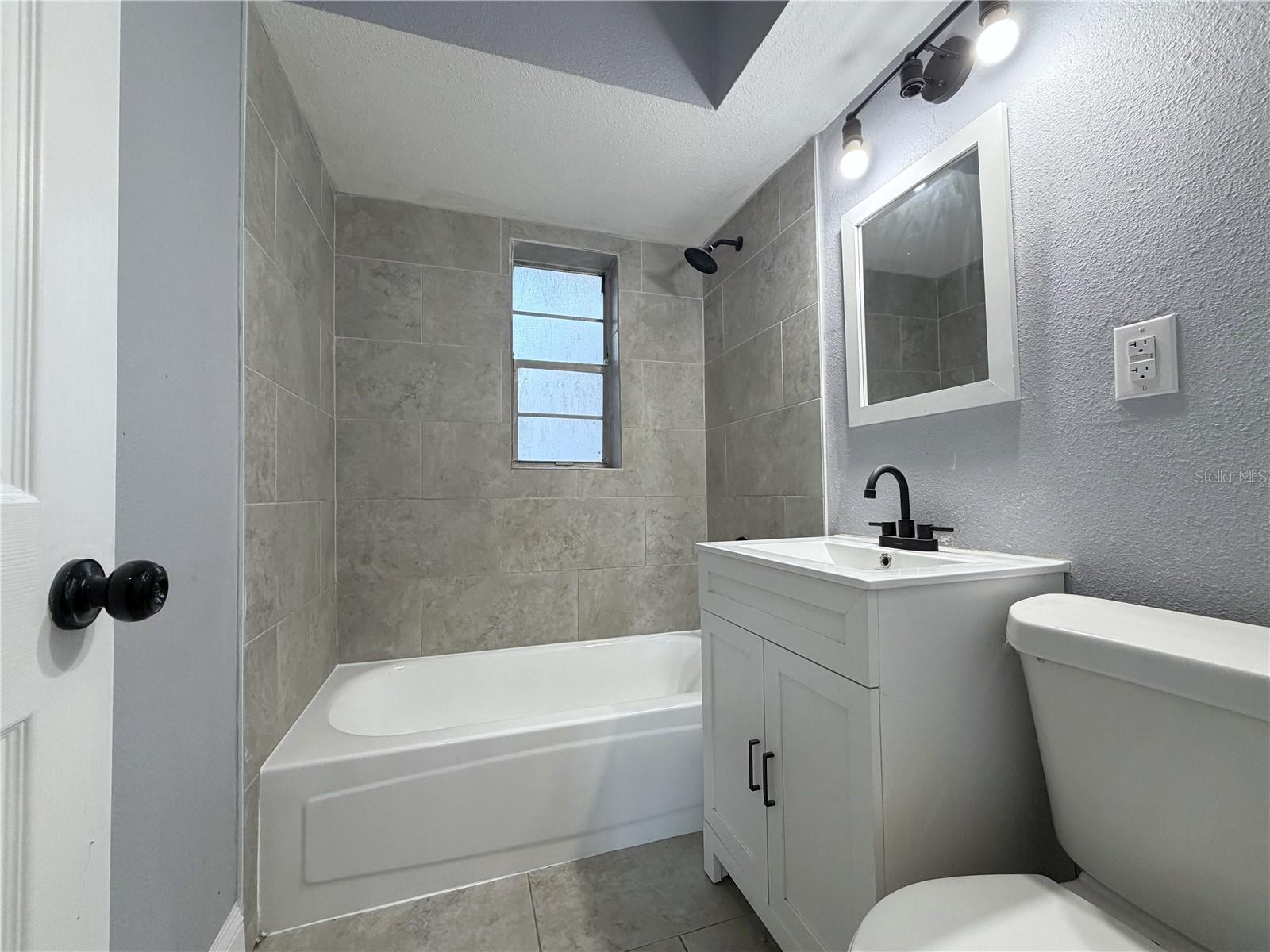 6007 CORSON AVE — photo 19