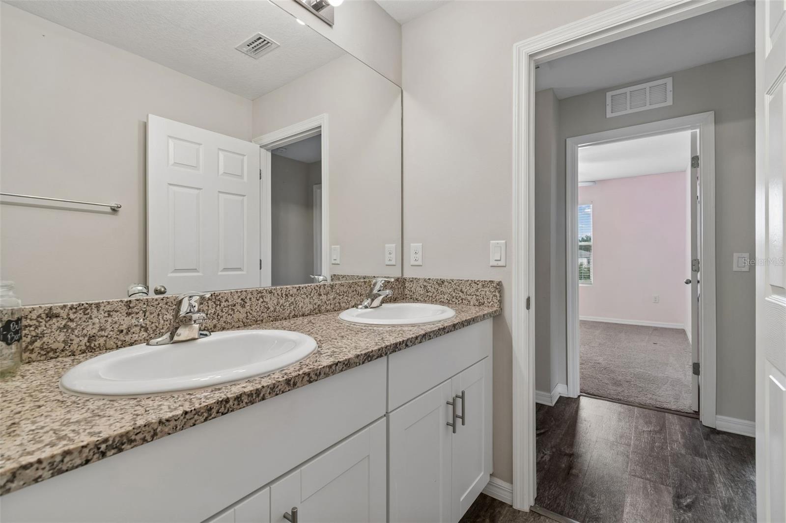 13113 FRUITVILLE WAY — photo 36