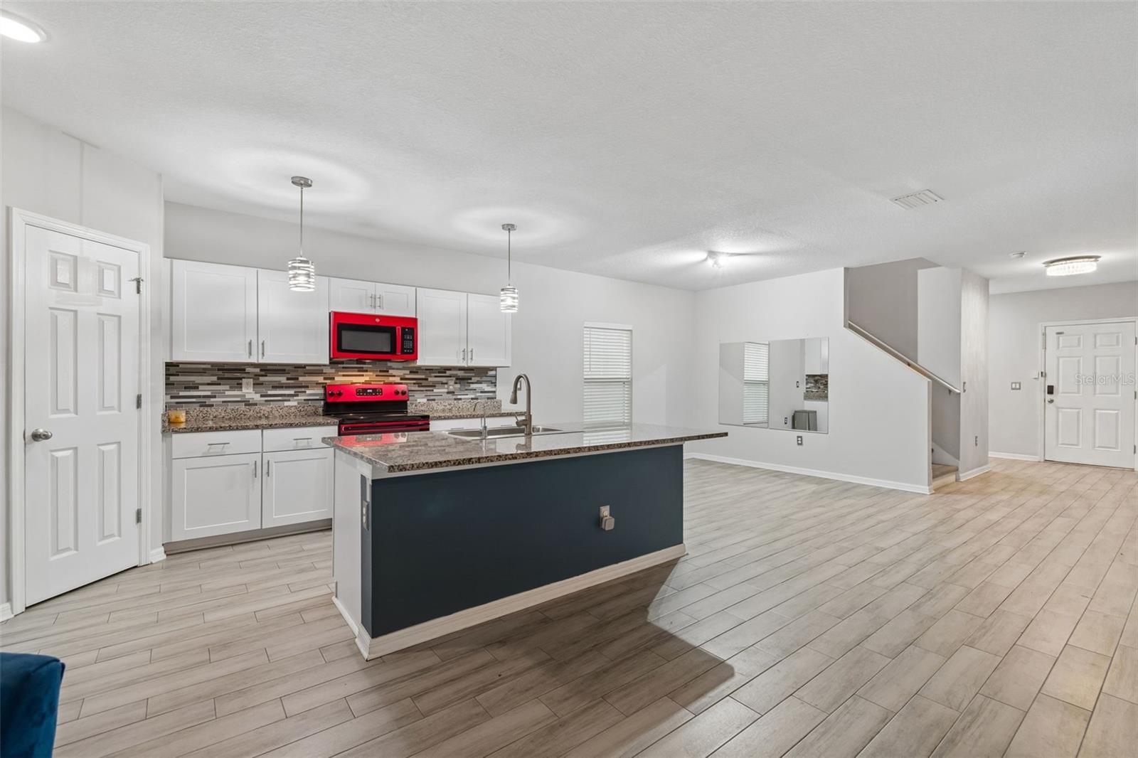 13113 FRUITVILLE WAY — photo 10