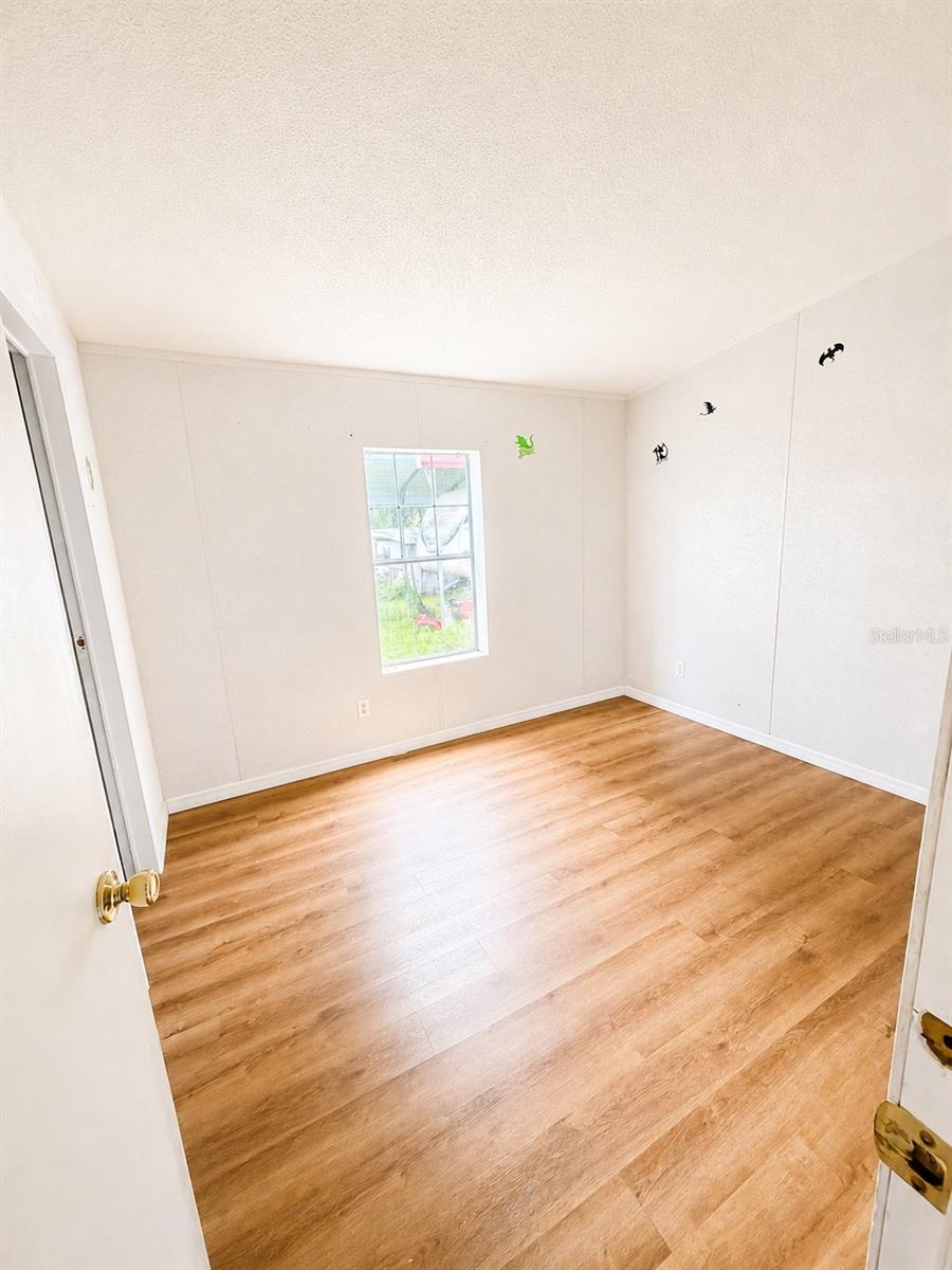 36910 SUNSHINE RD — photo 14