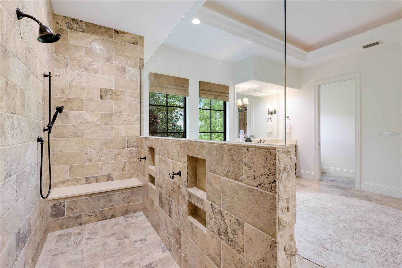 8435 LINDRICK LN — photo 54